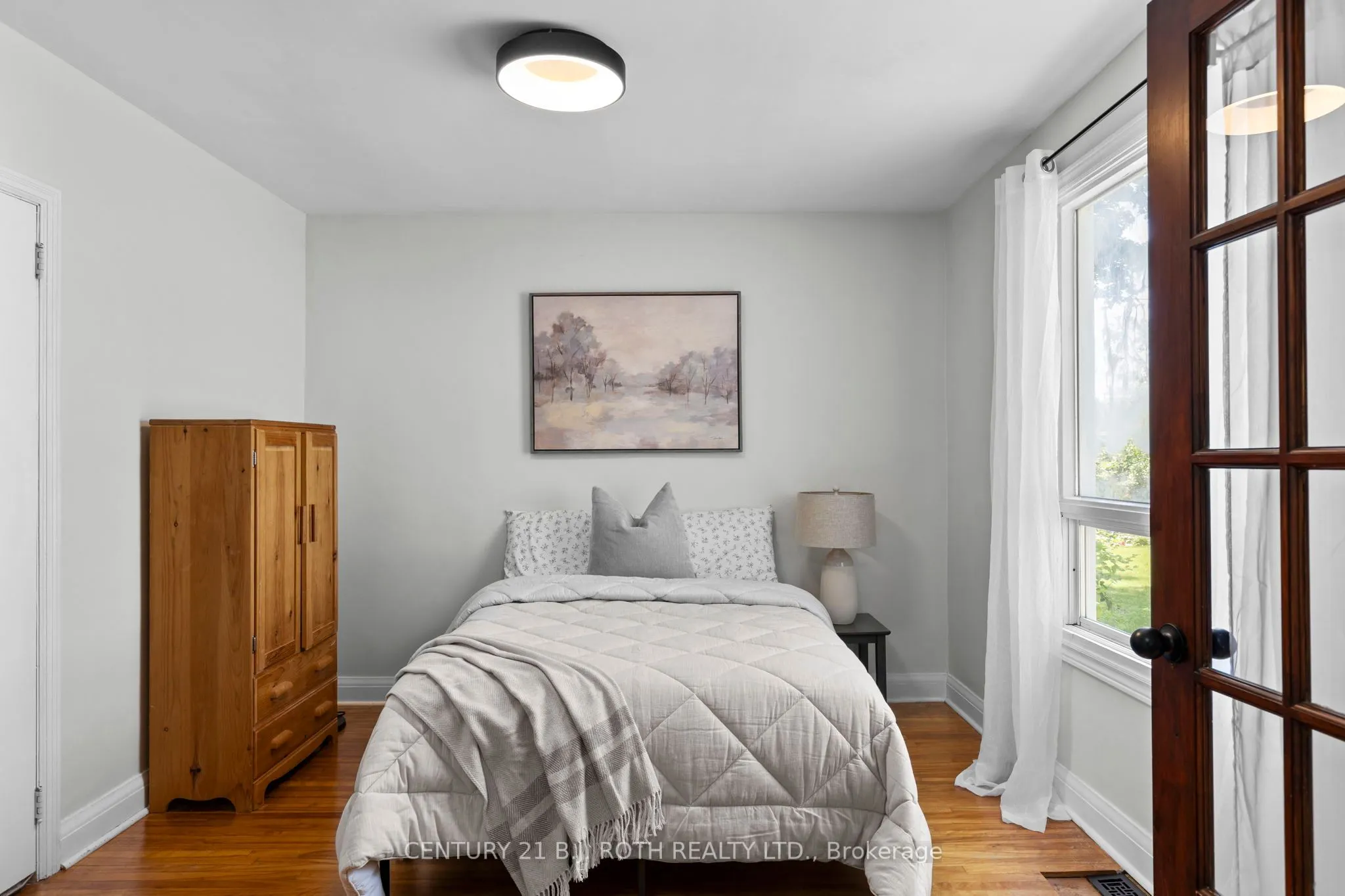 307 LINWOOD Avenue