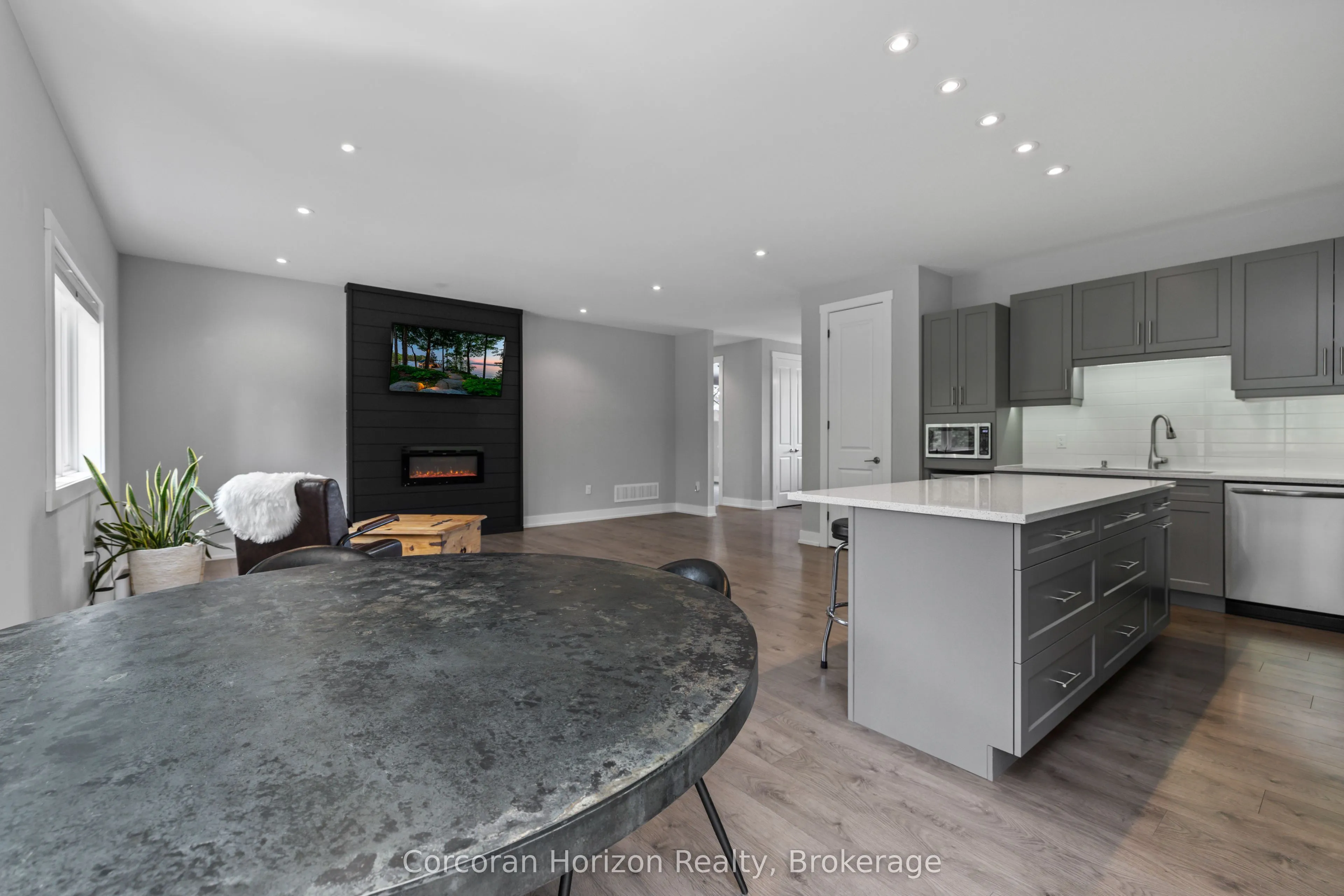 12 REIDS Ridge