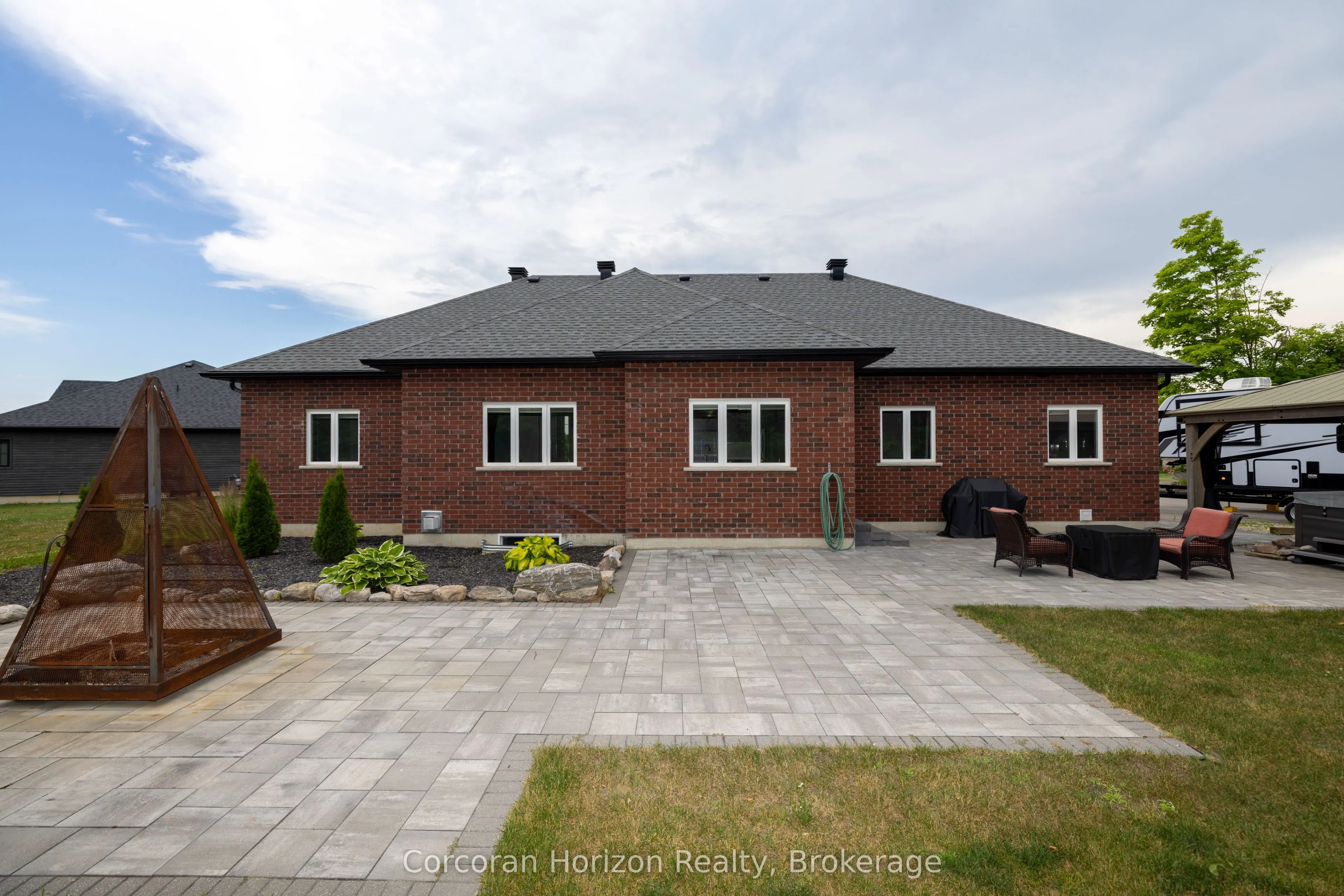 12 REIDS Ridge