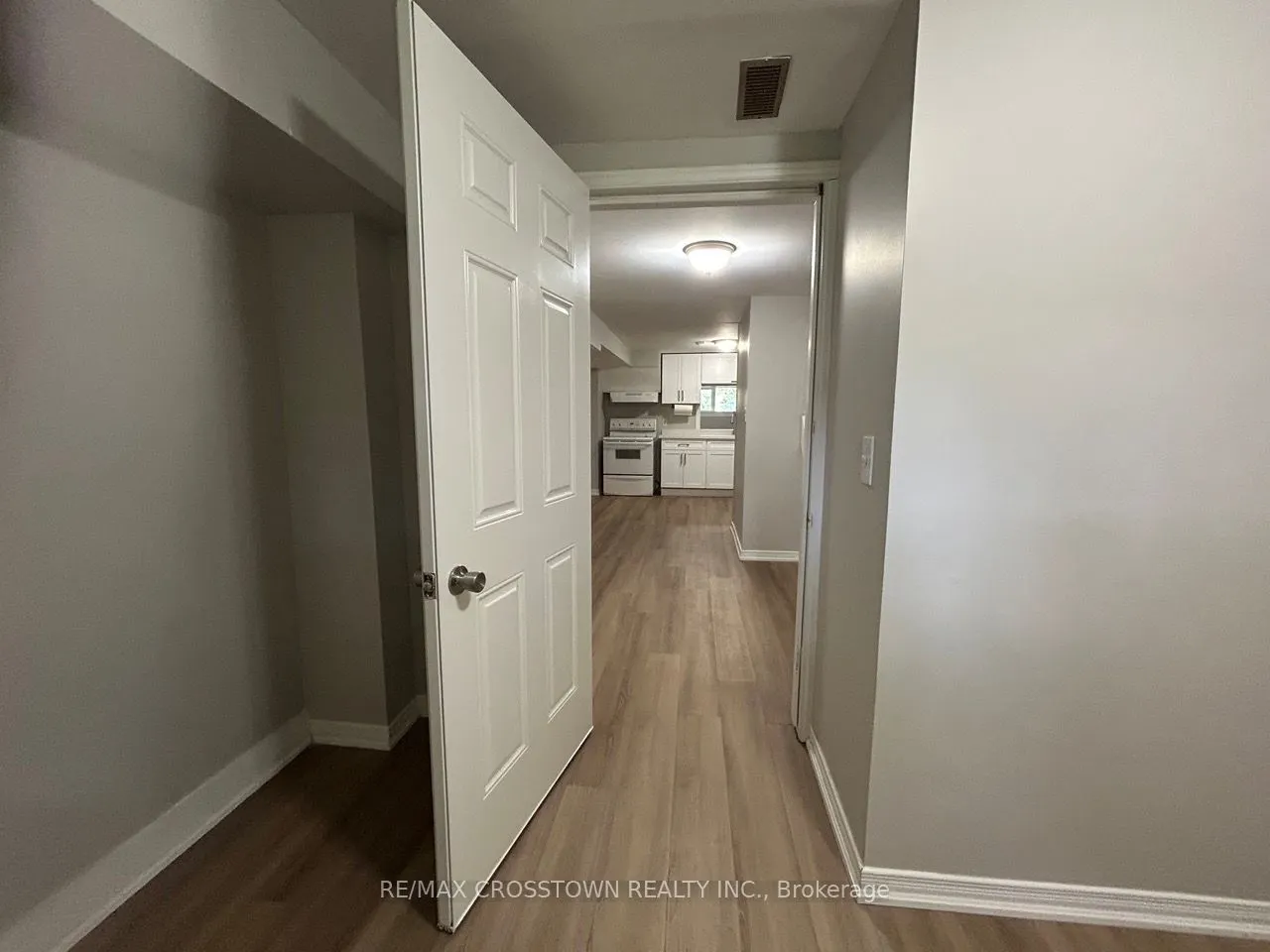 395 Raymond Avenue, #Basement
