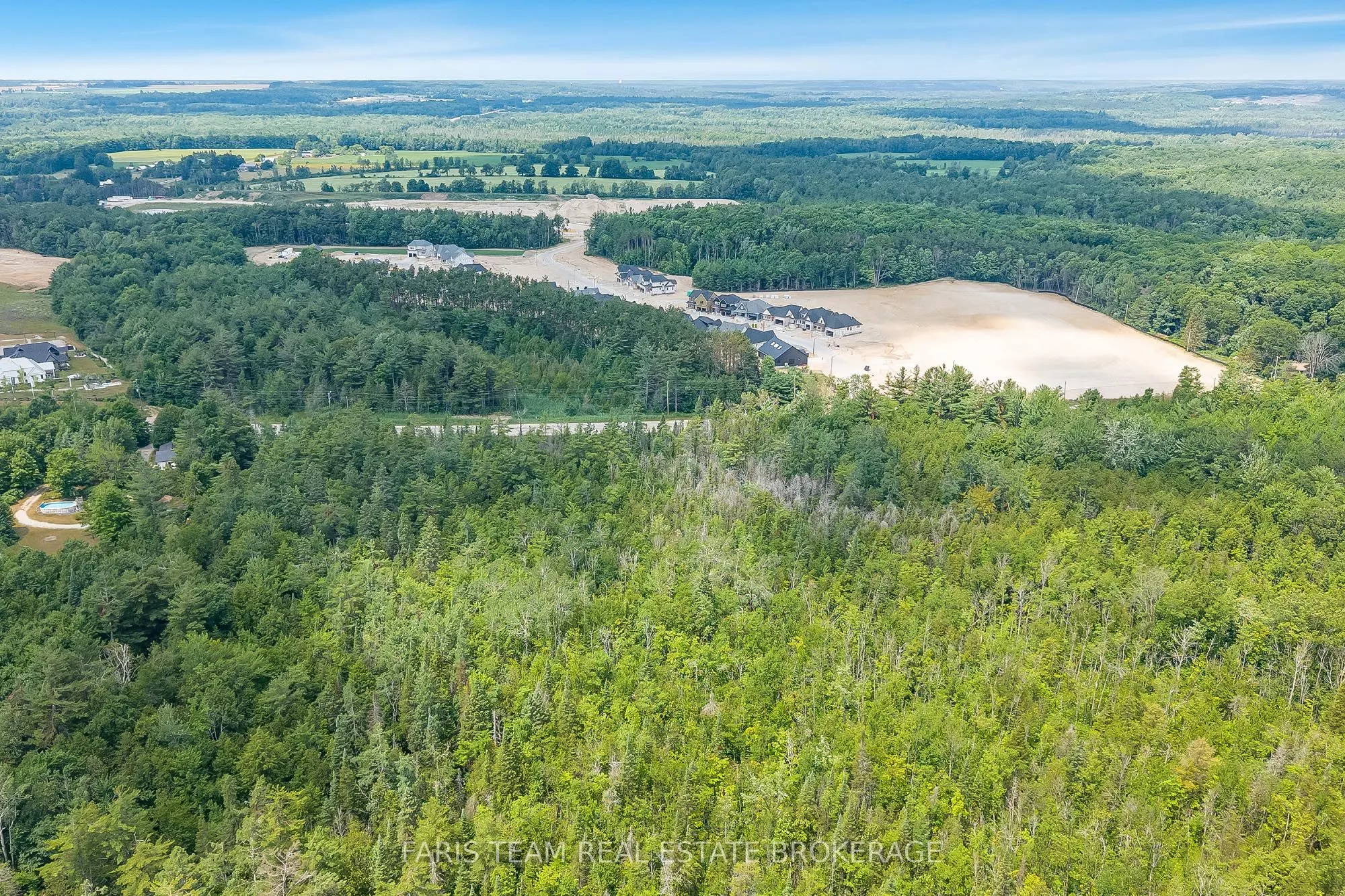 PT LT 40 Horseshoe Valley Road W