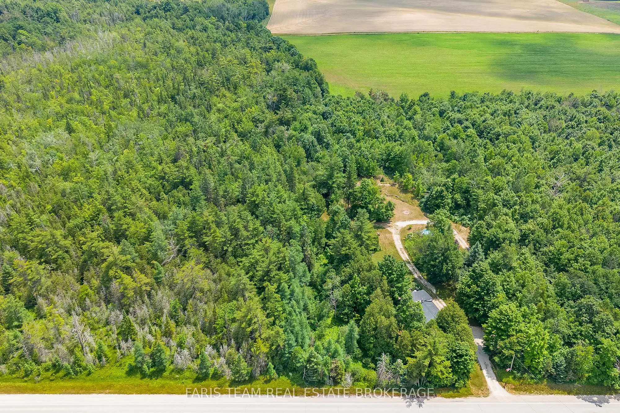 PT LT 40 Horseshoe Valley Road W