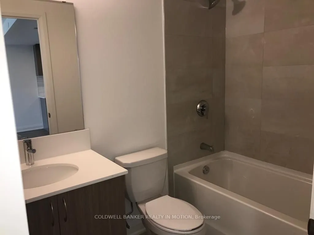 58 LAKESIDE Terrace, #212
