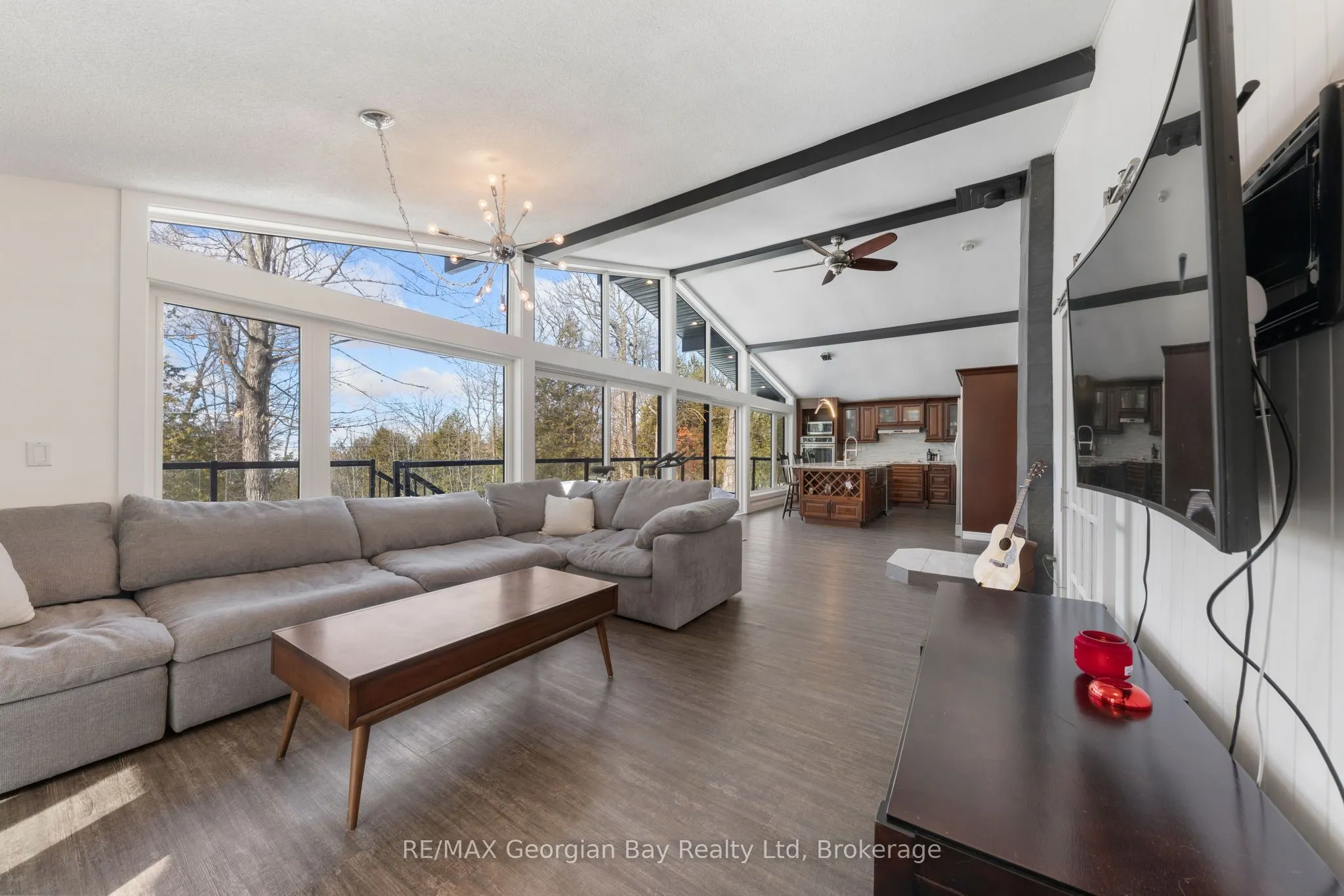 1745 Twin Oaks Crescent