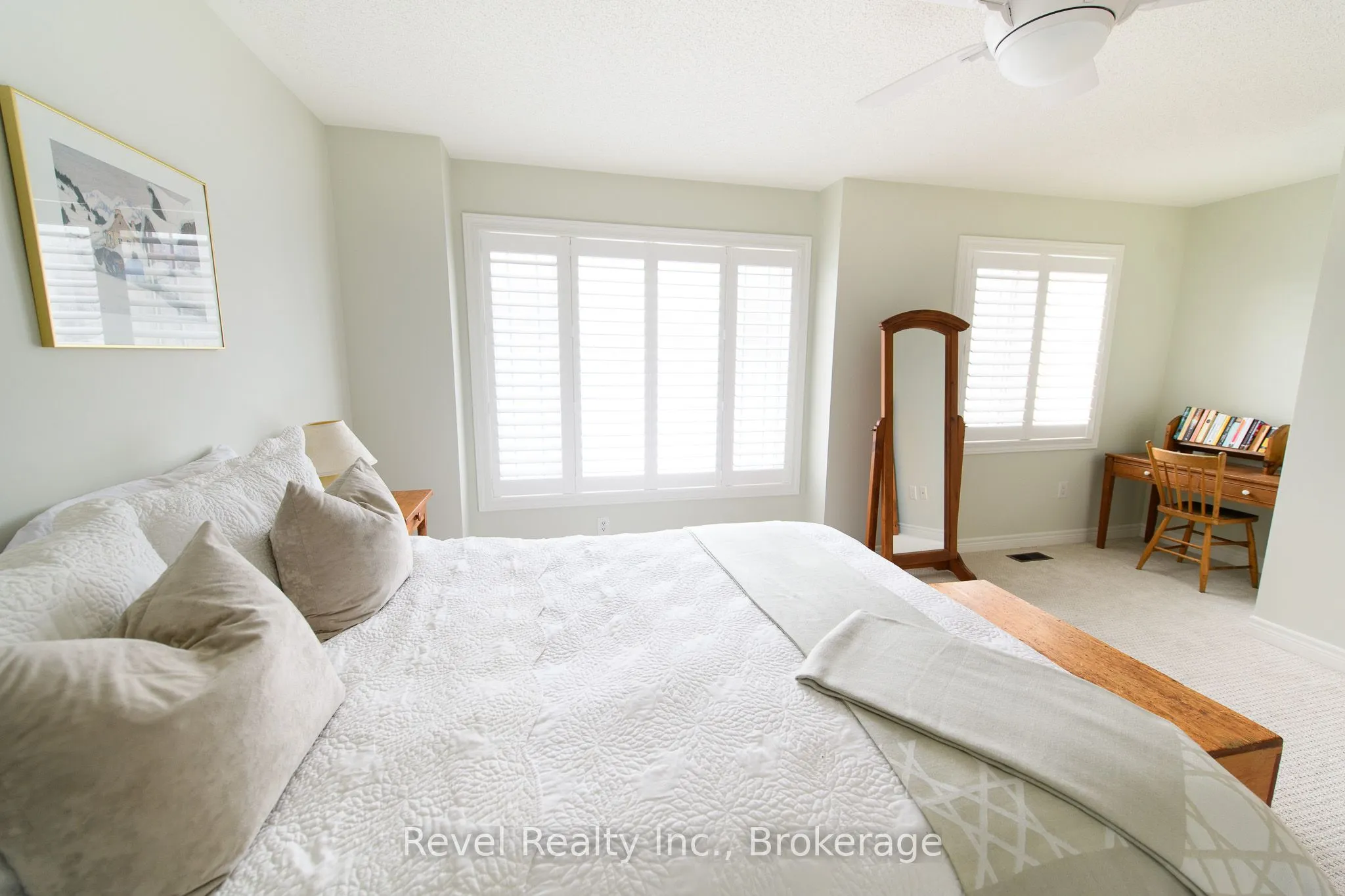 25 North Maple Street, #3