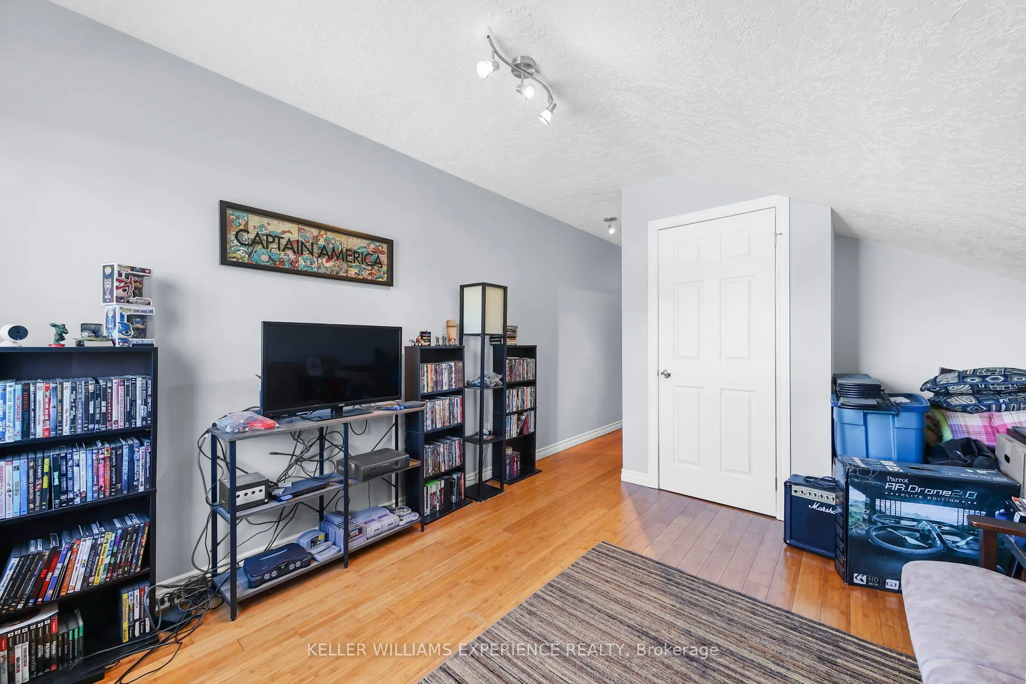 511 THOMAS Street, #1