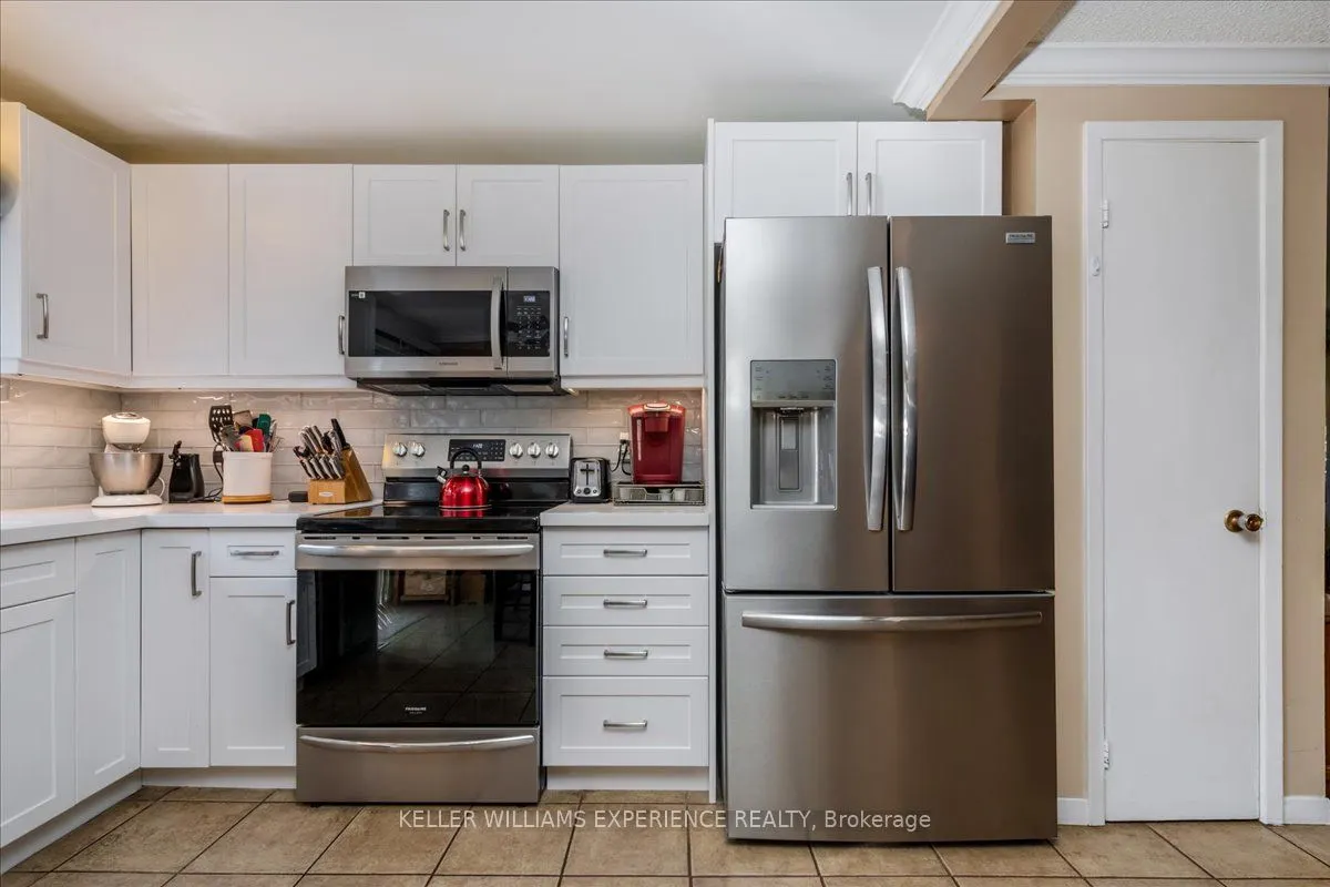 92 Hickling Trail