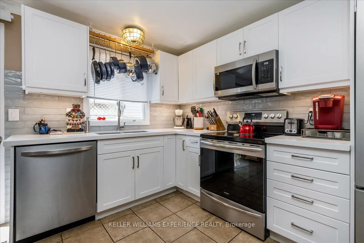 92 Hickling Trail