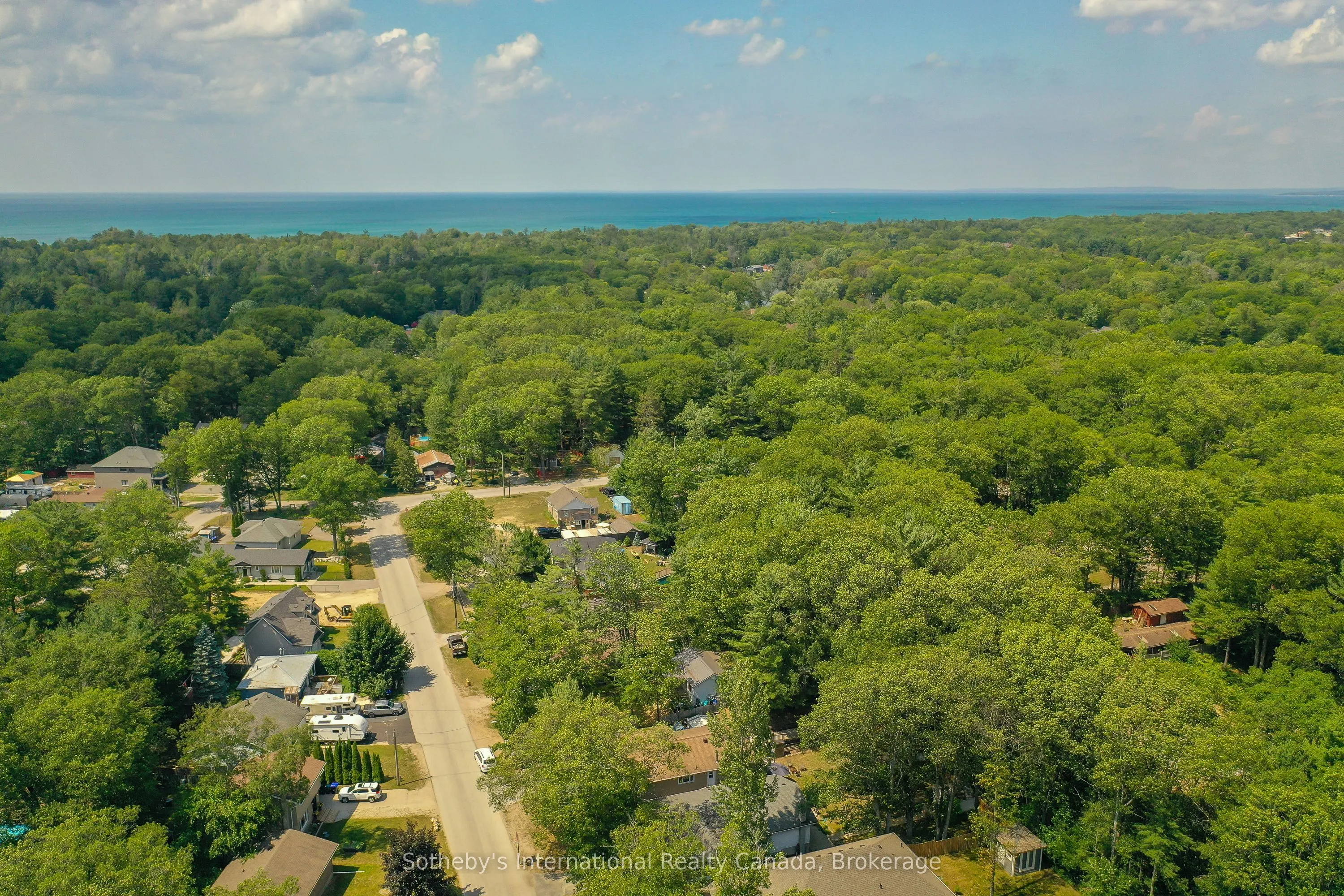 33 Parkwood Drive