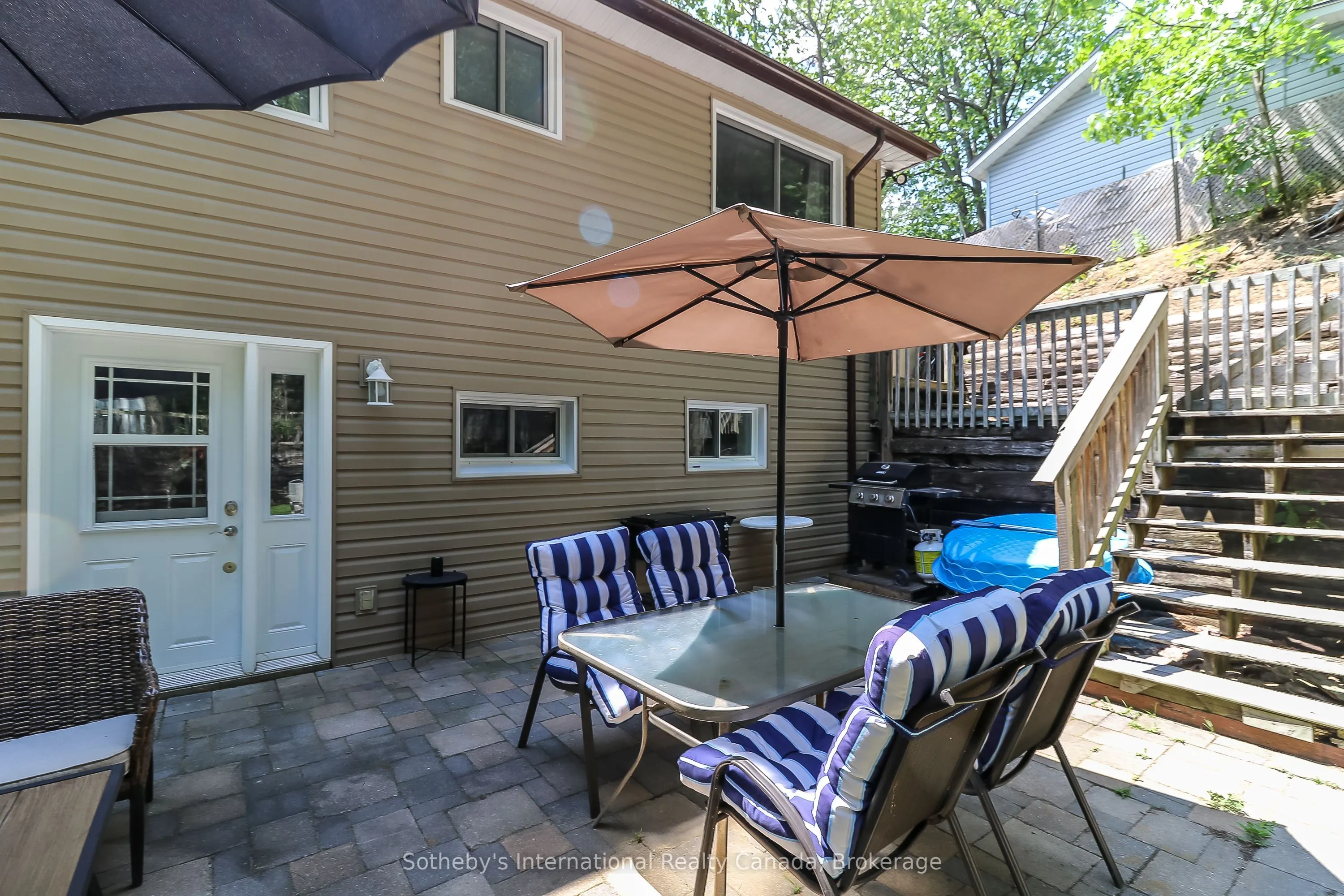 33 Parkwood Drive