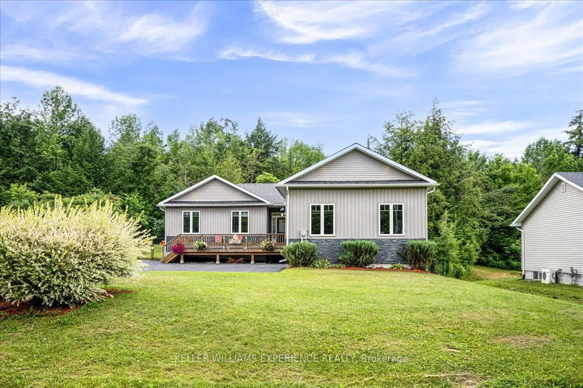 158 Moonstone Road E