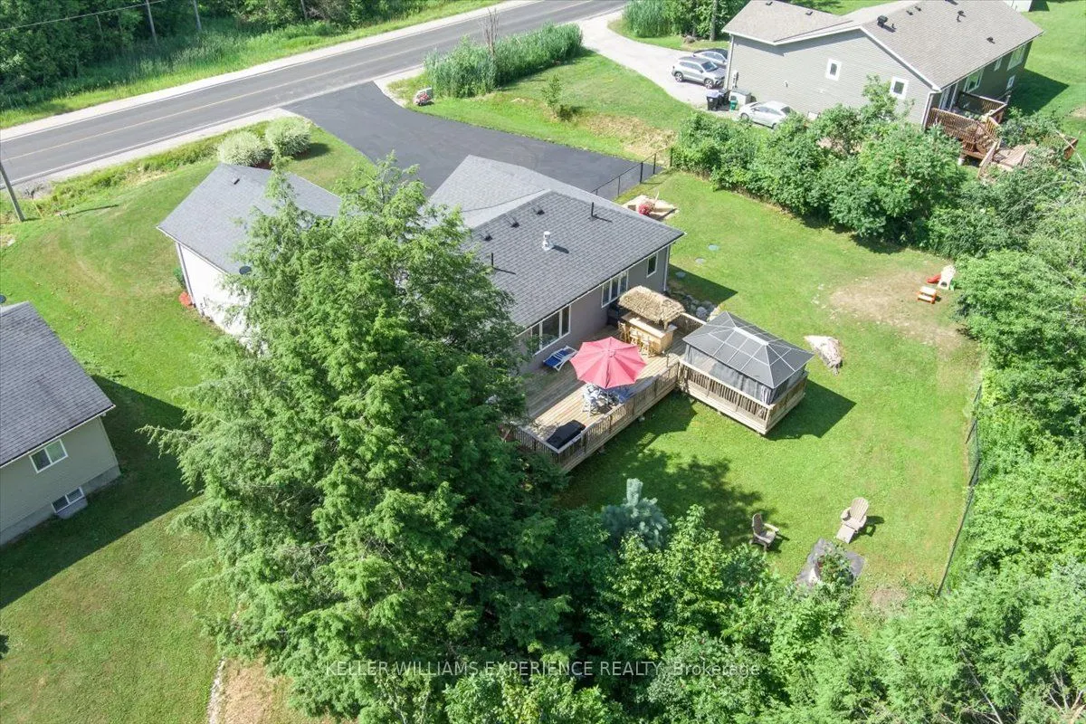 158 Moonstone Road E