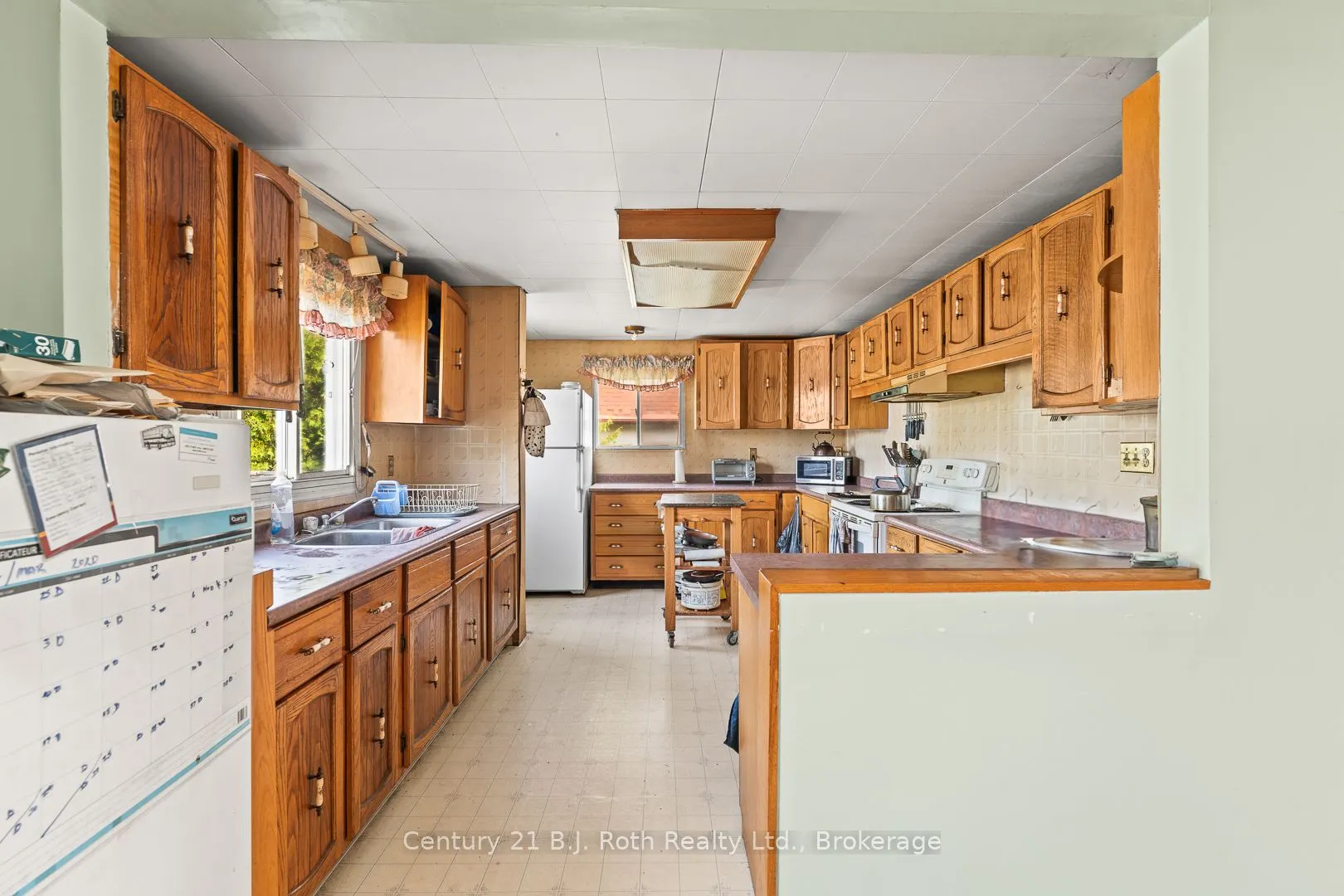 3338 Cox Drive