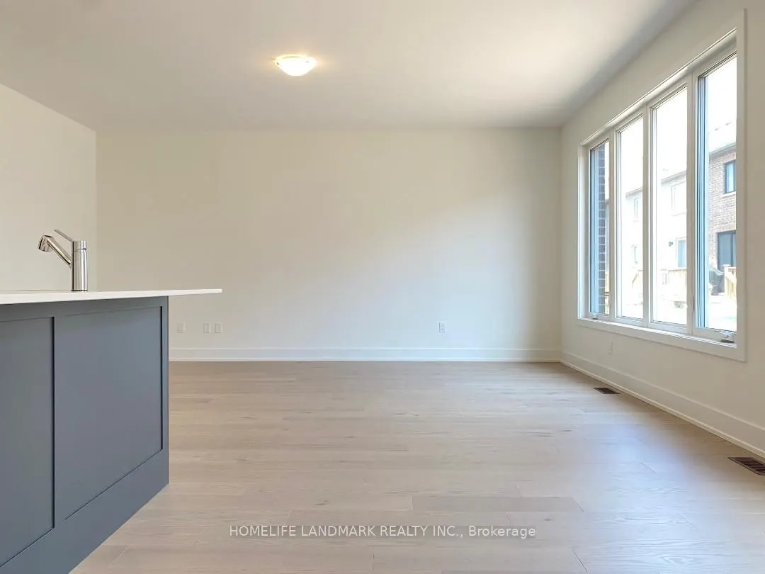 32 West Oak Trail