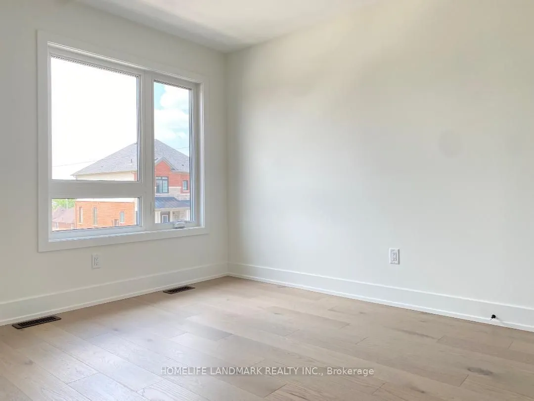 32 West Oak Trail
