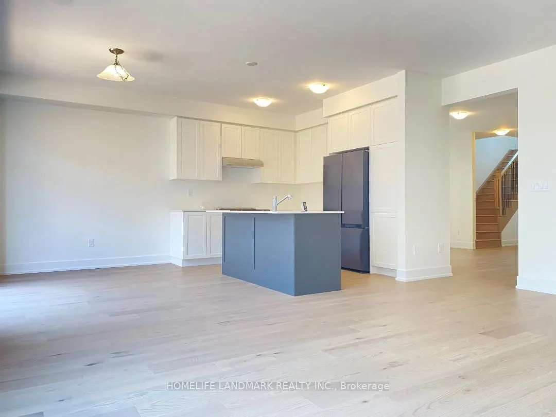 32 West Oak Trail