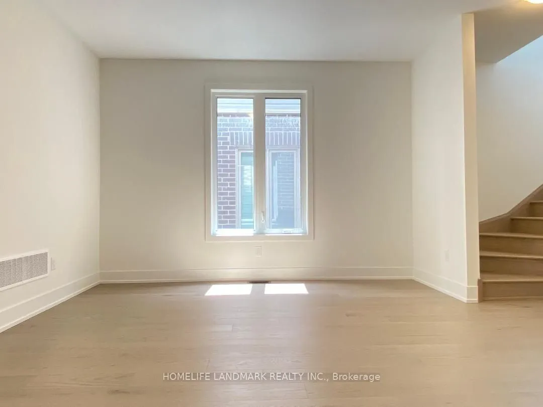 32 West Oak Trail