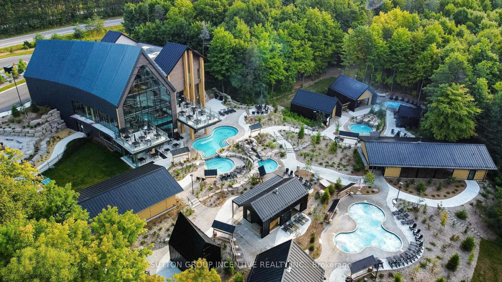 33 Alpine Way