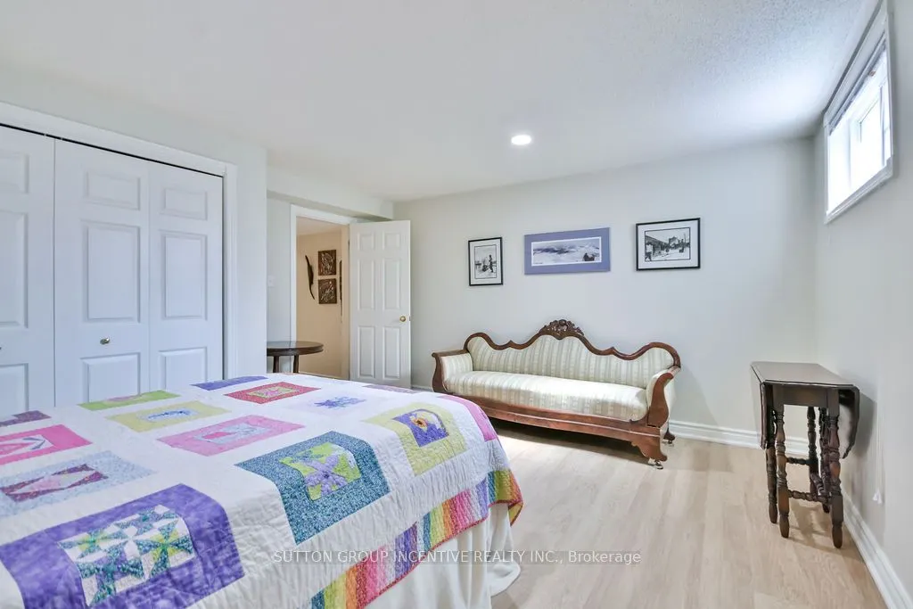 33 Alpine Way