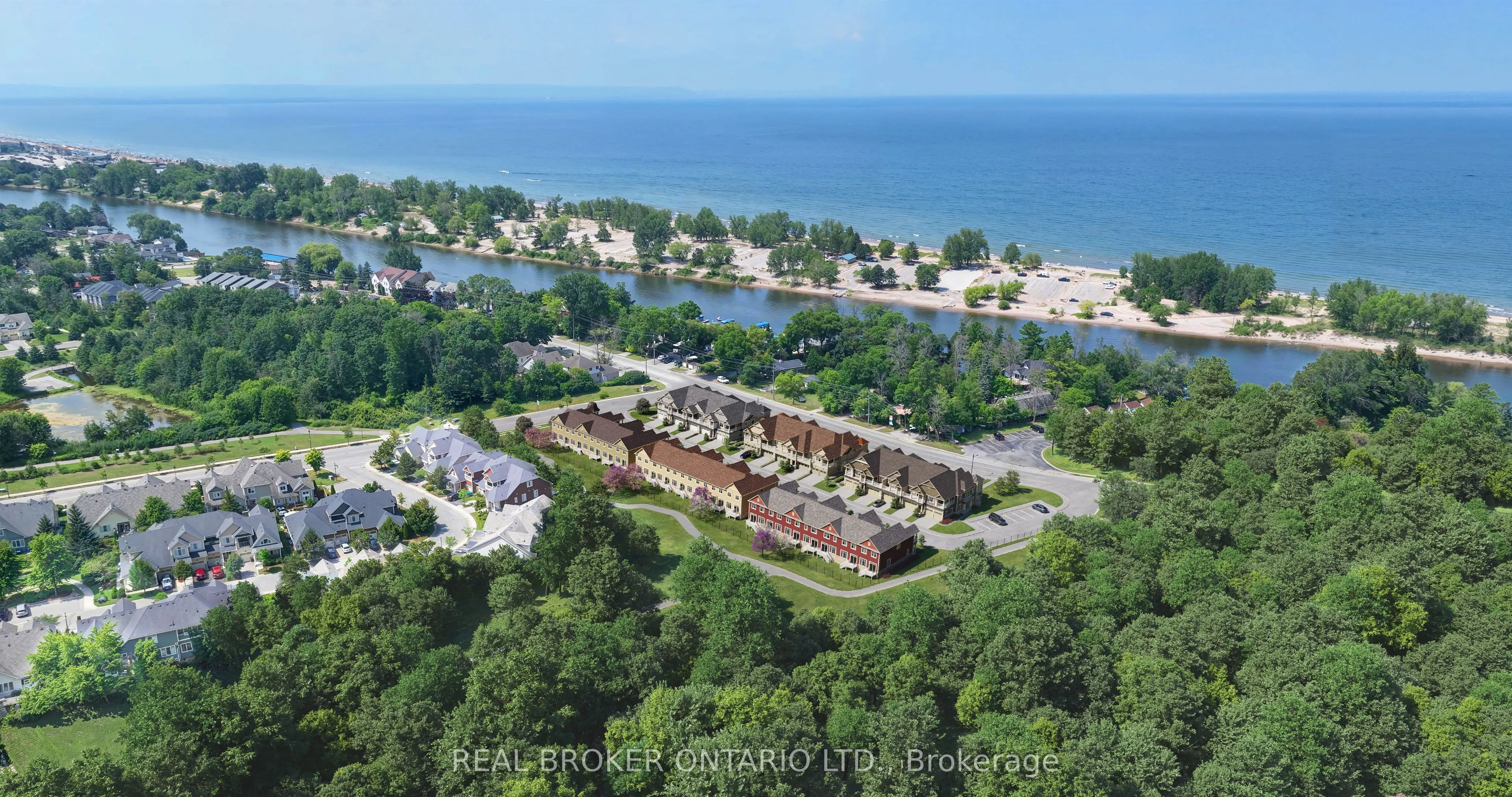 281 River Road East