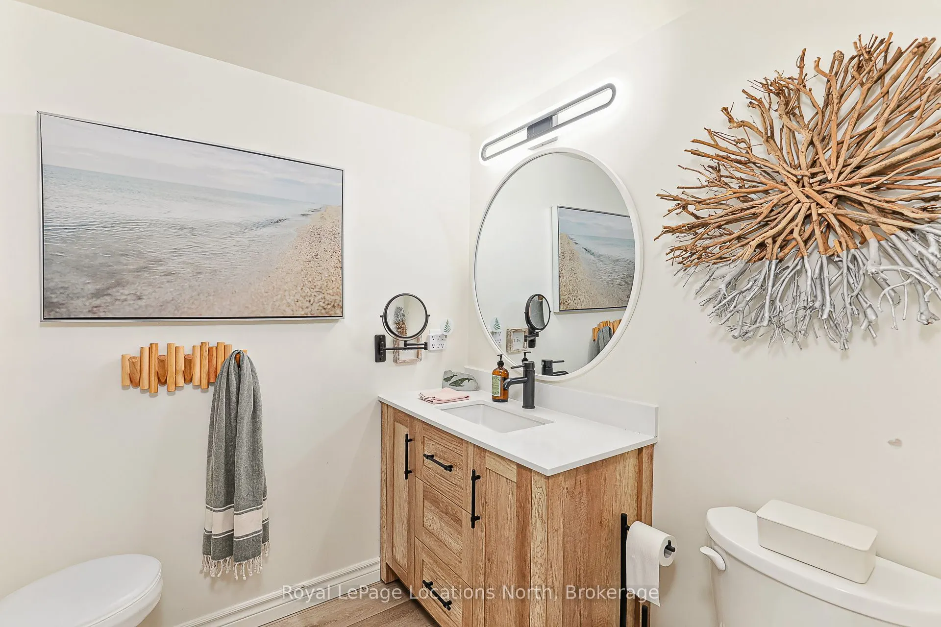 5 Harbour Street E, #13
