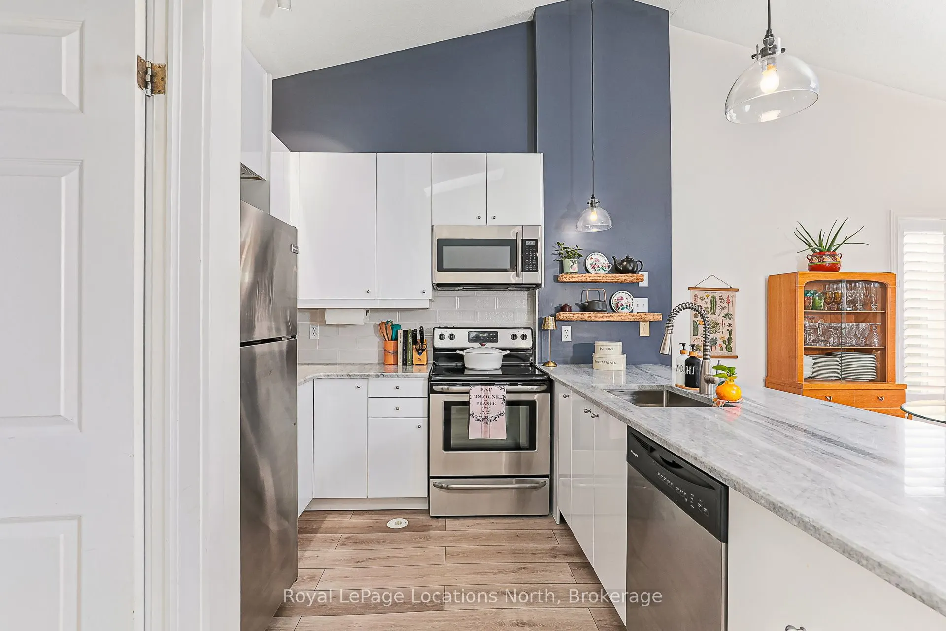 5 Harbour Street E, #13