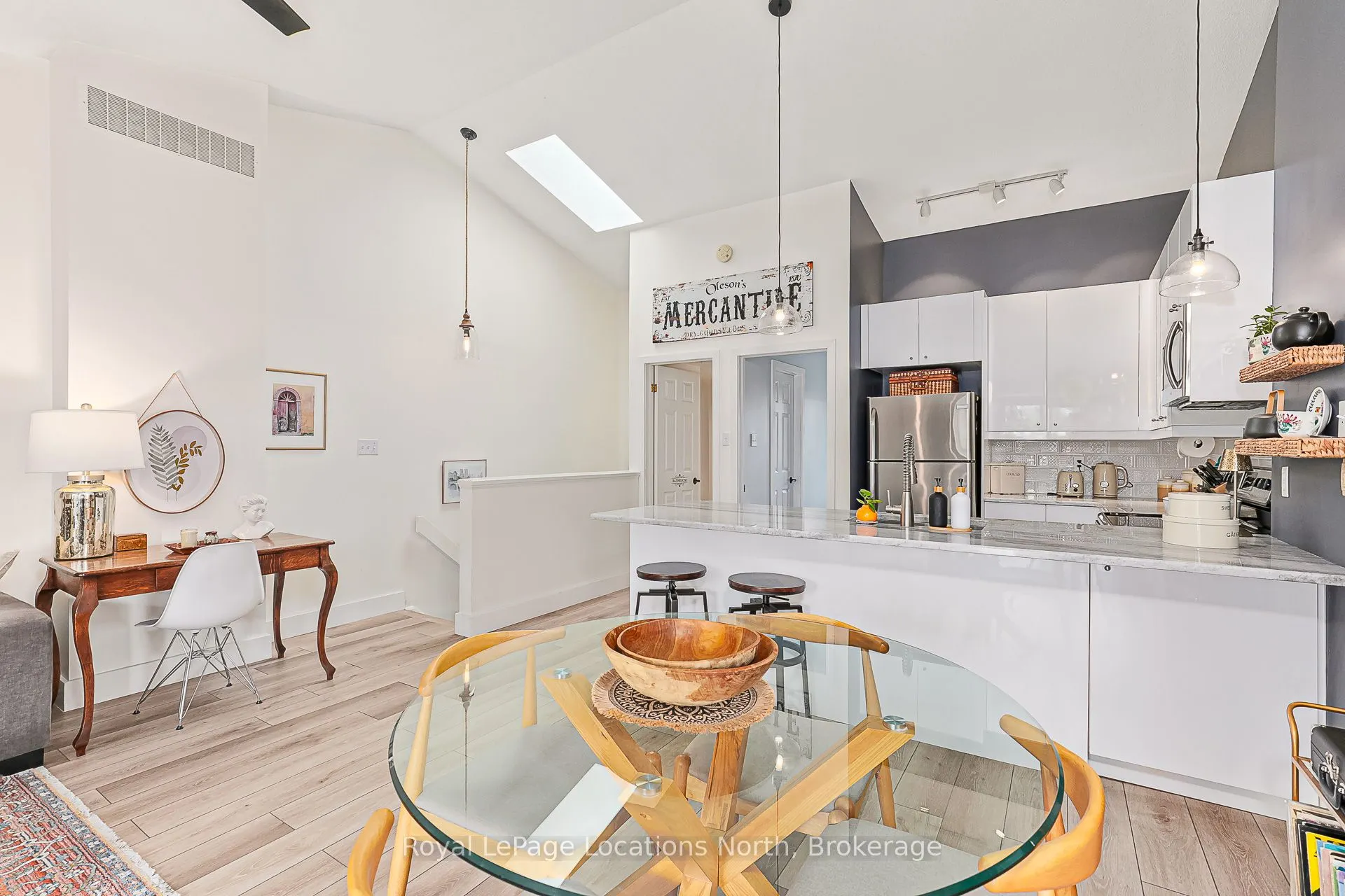 5 Harbour Street E, #13