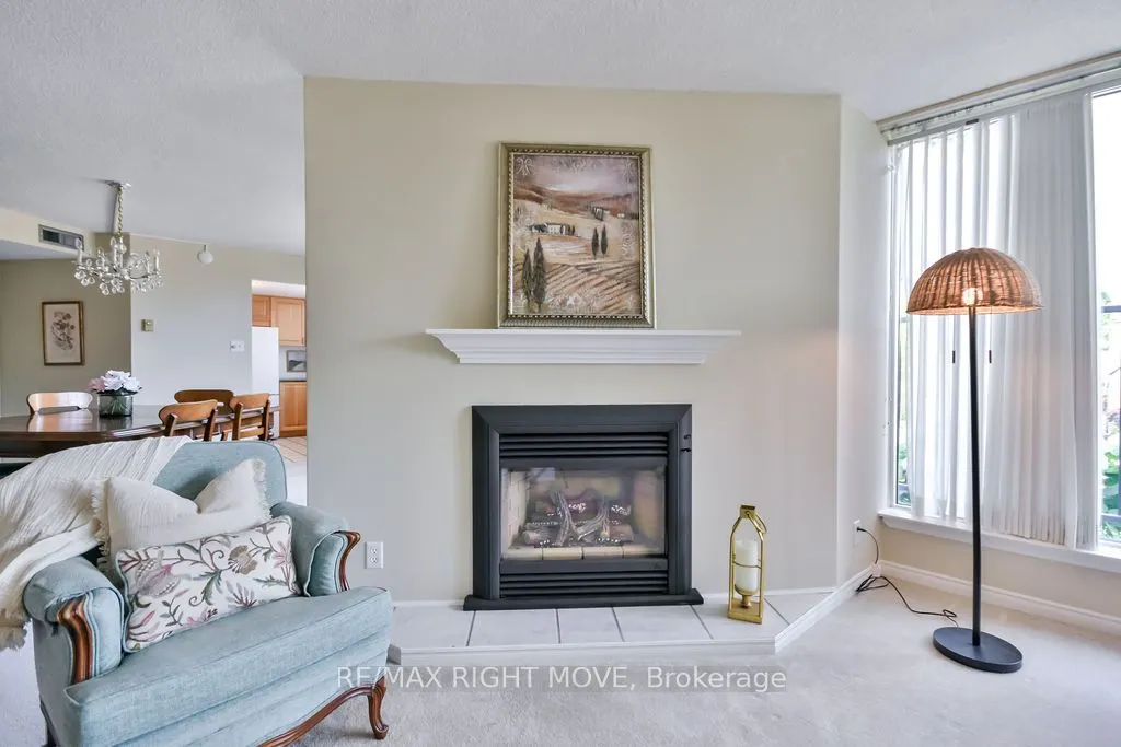 95 Matchedash Street N, #101