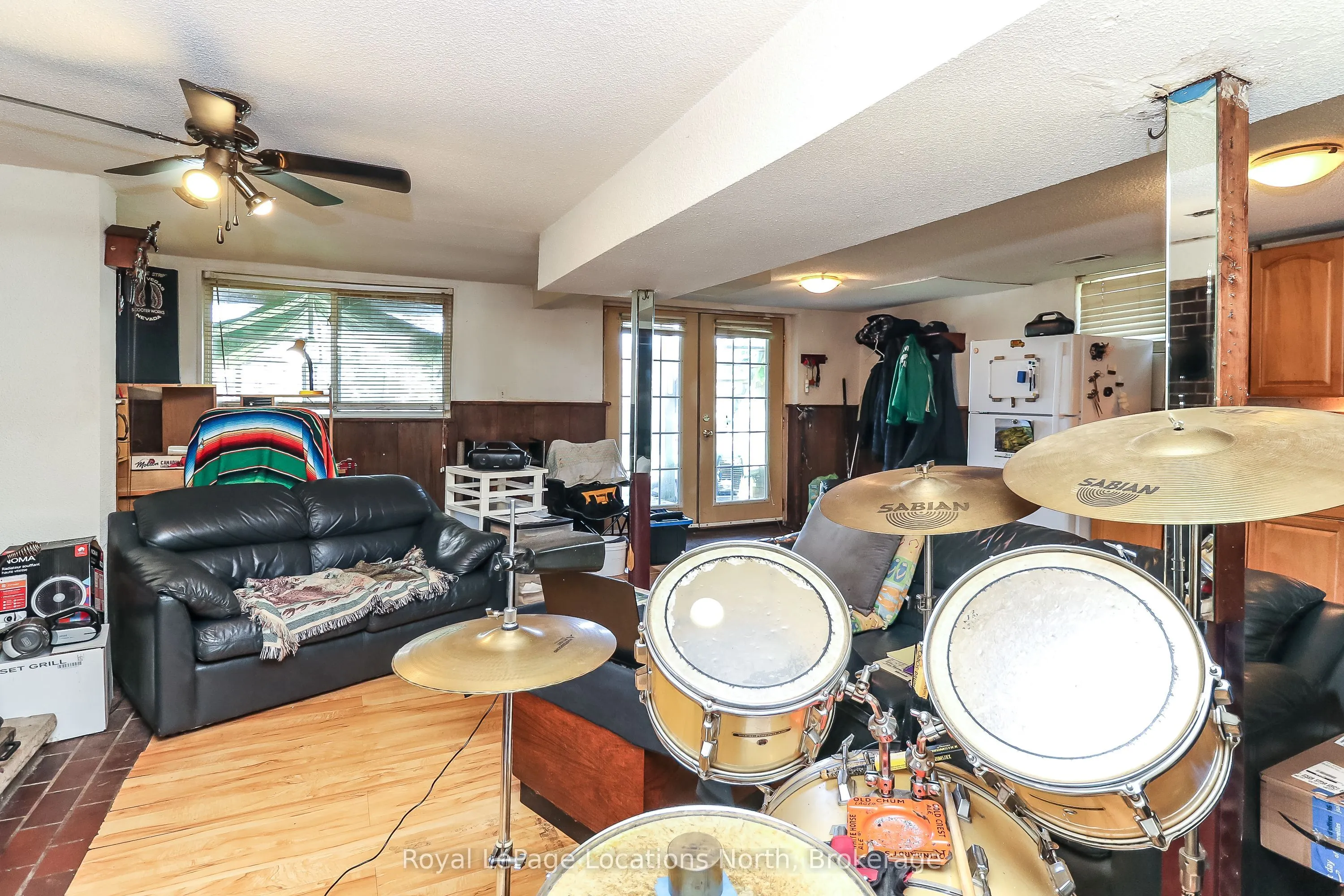 1320 River Road W
