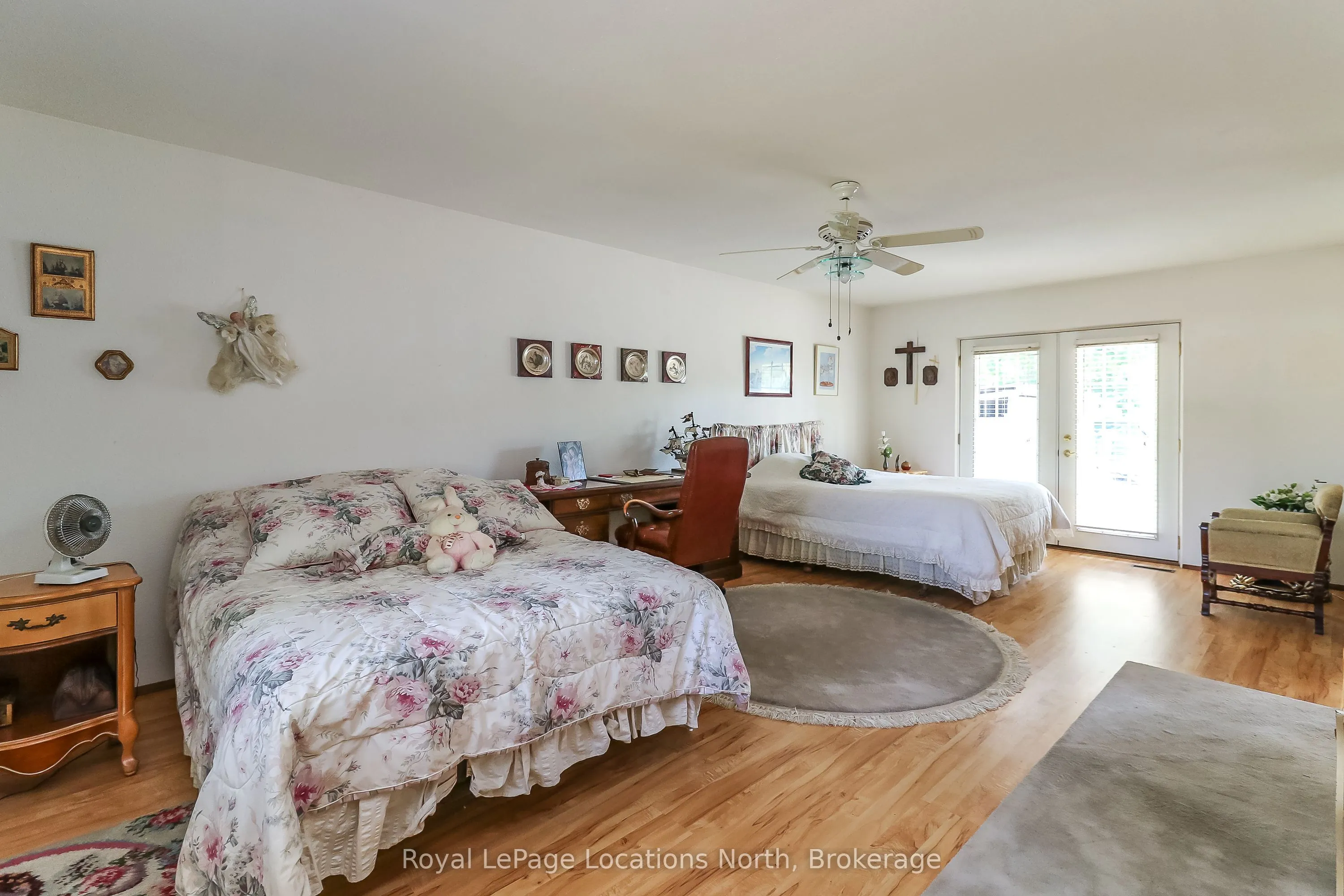 1320 River Road W