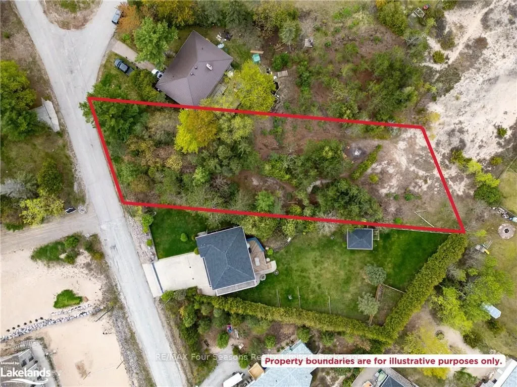 10 Lorrie Crescent