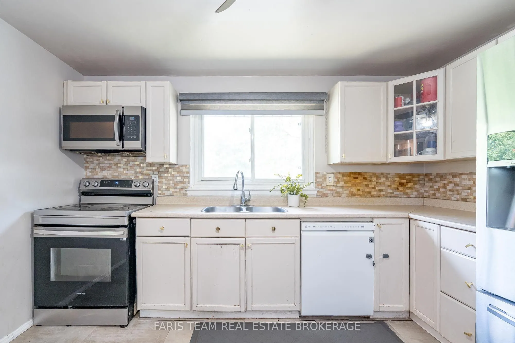 233 Innisfil Street, #19