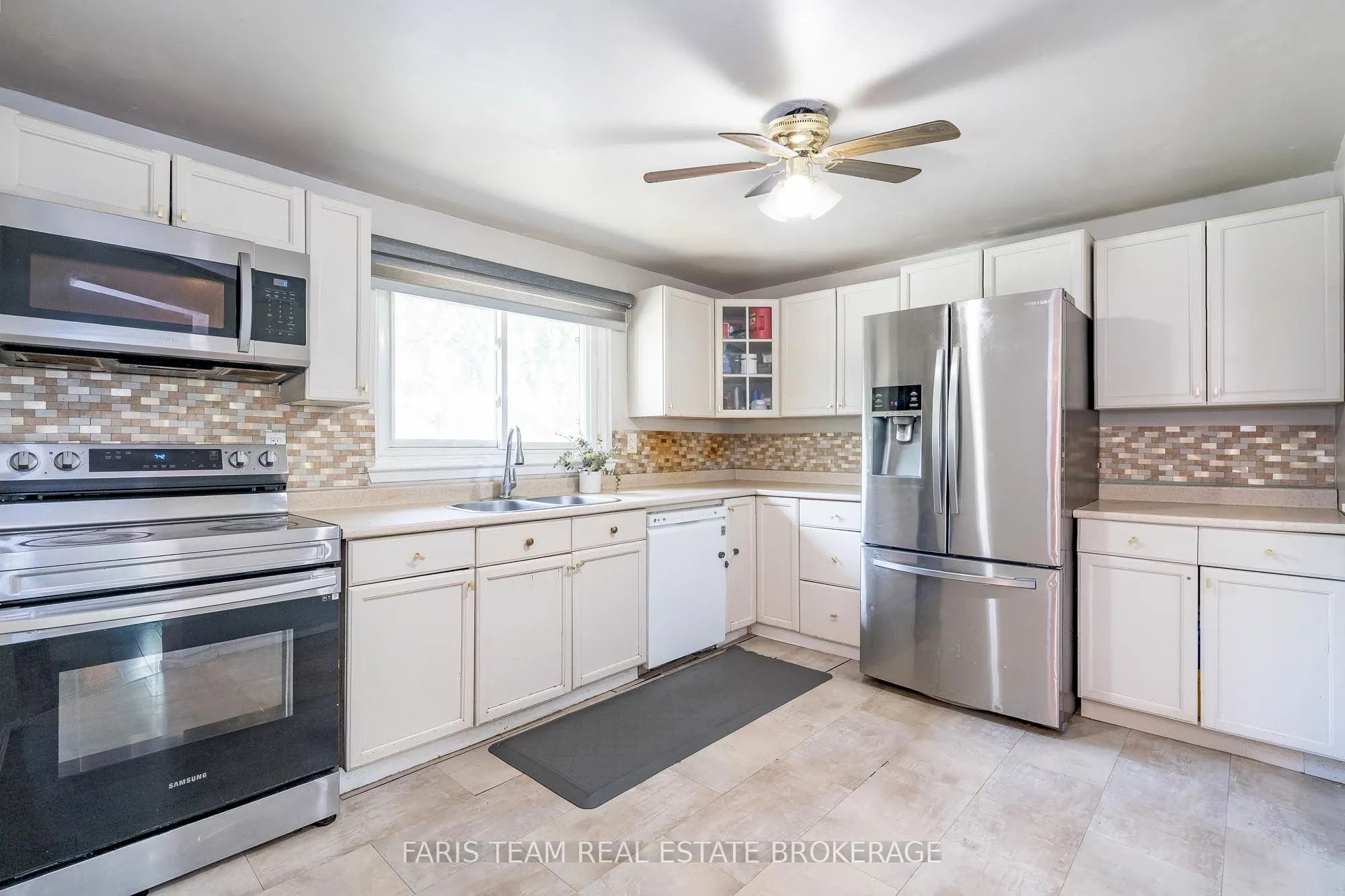 233 Innisfil Street, #19