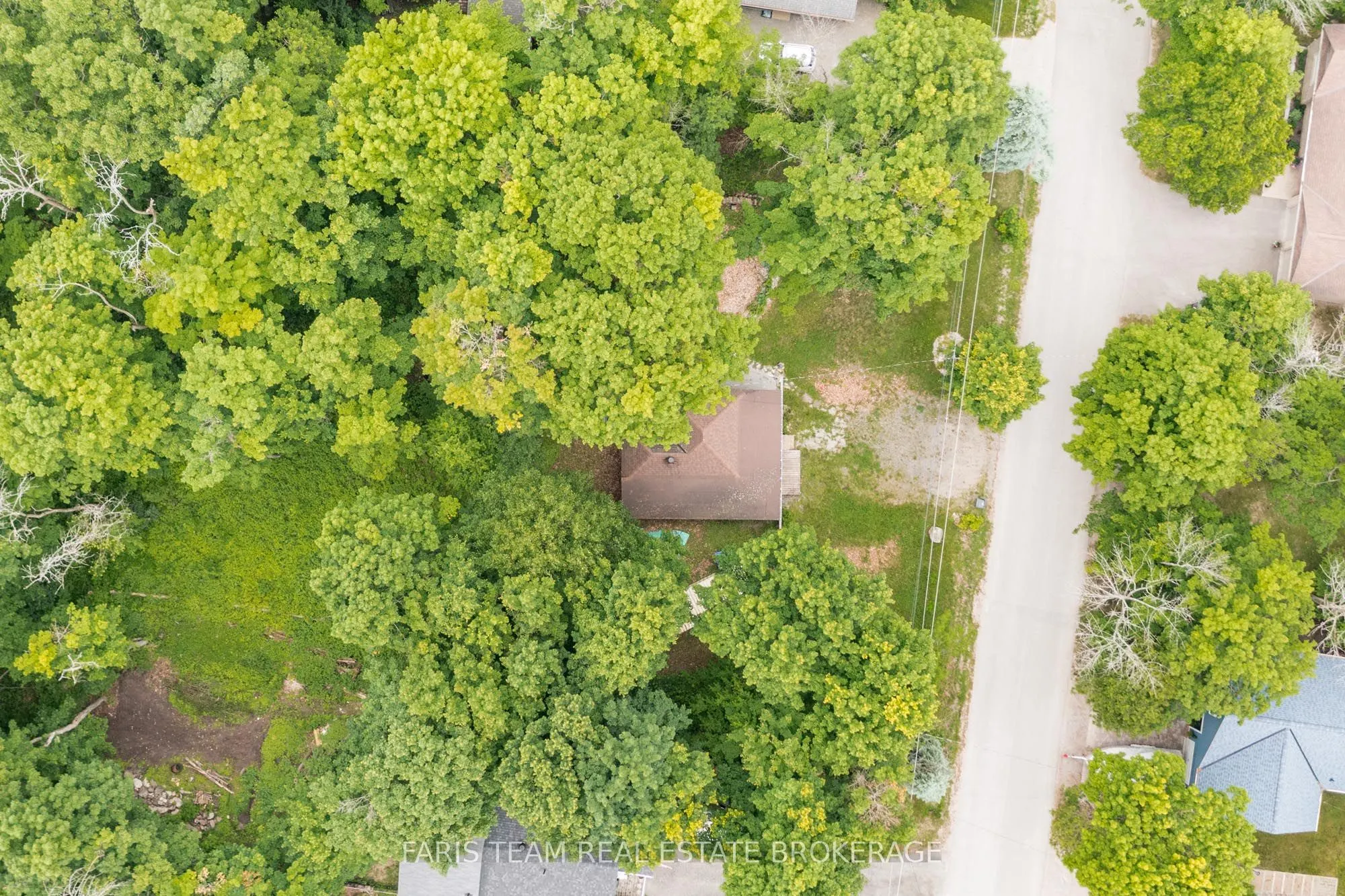 365 Robins Point Road