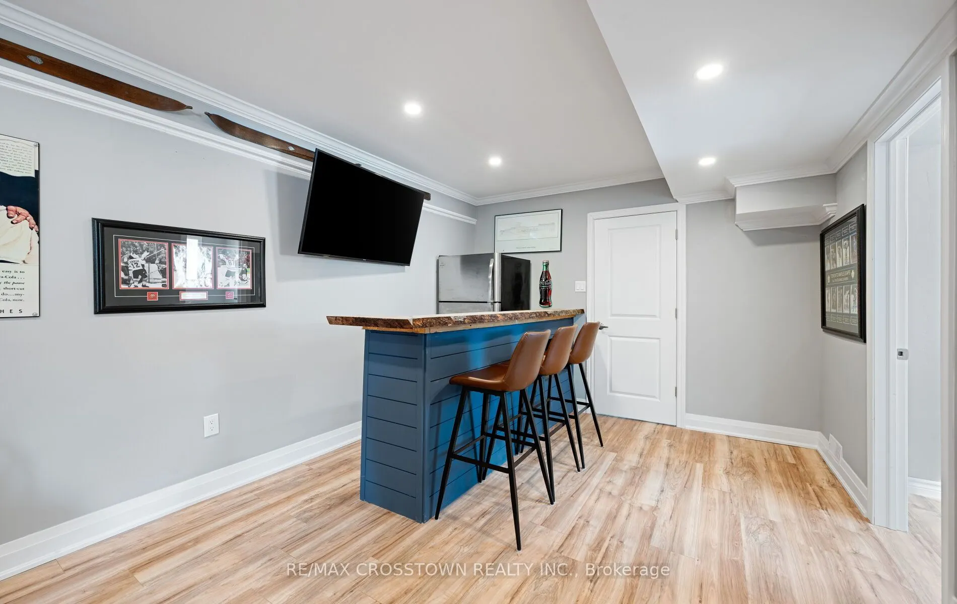 100 61st Street S