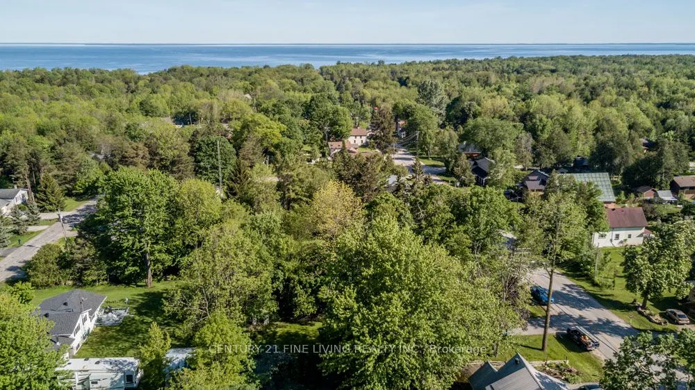 1614 Ridge Road E, #202