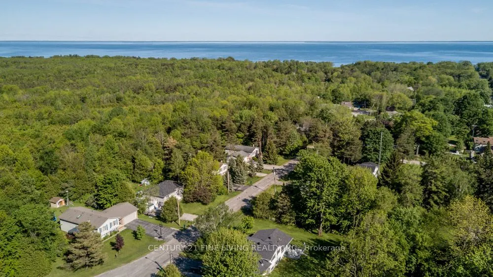 1614 Ridge Road E, #202