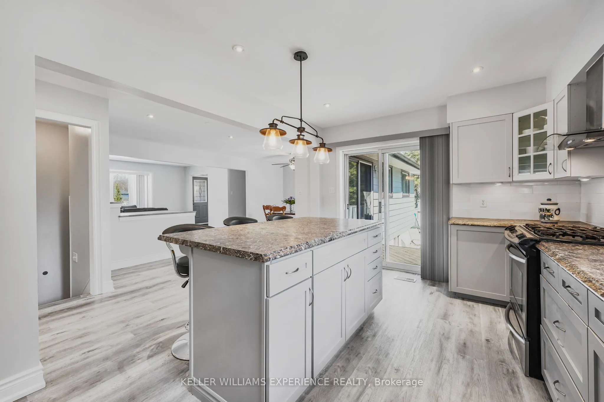 25 LAMERS Crescent