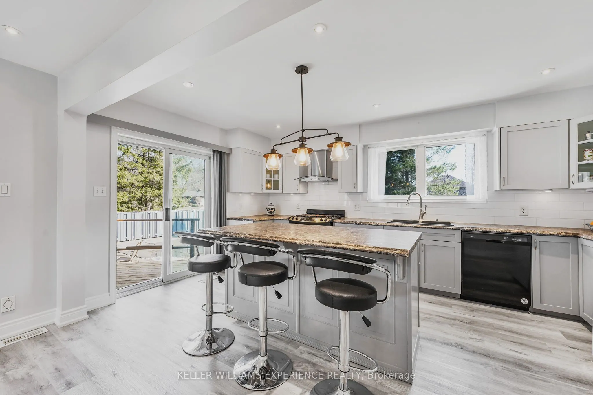 25 LAMERS Crescent