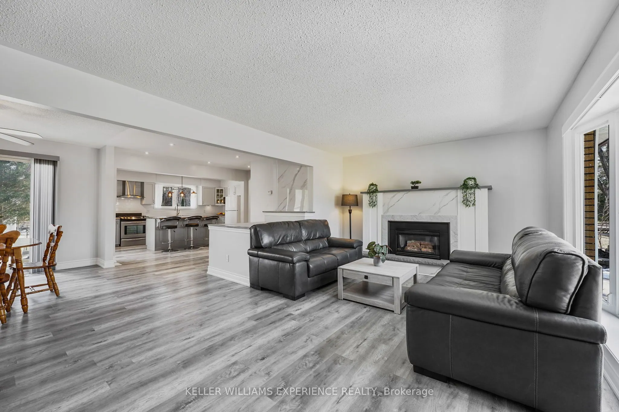 25 LAMERS Crescent