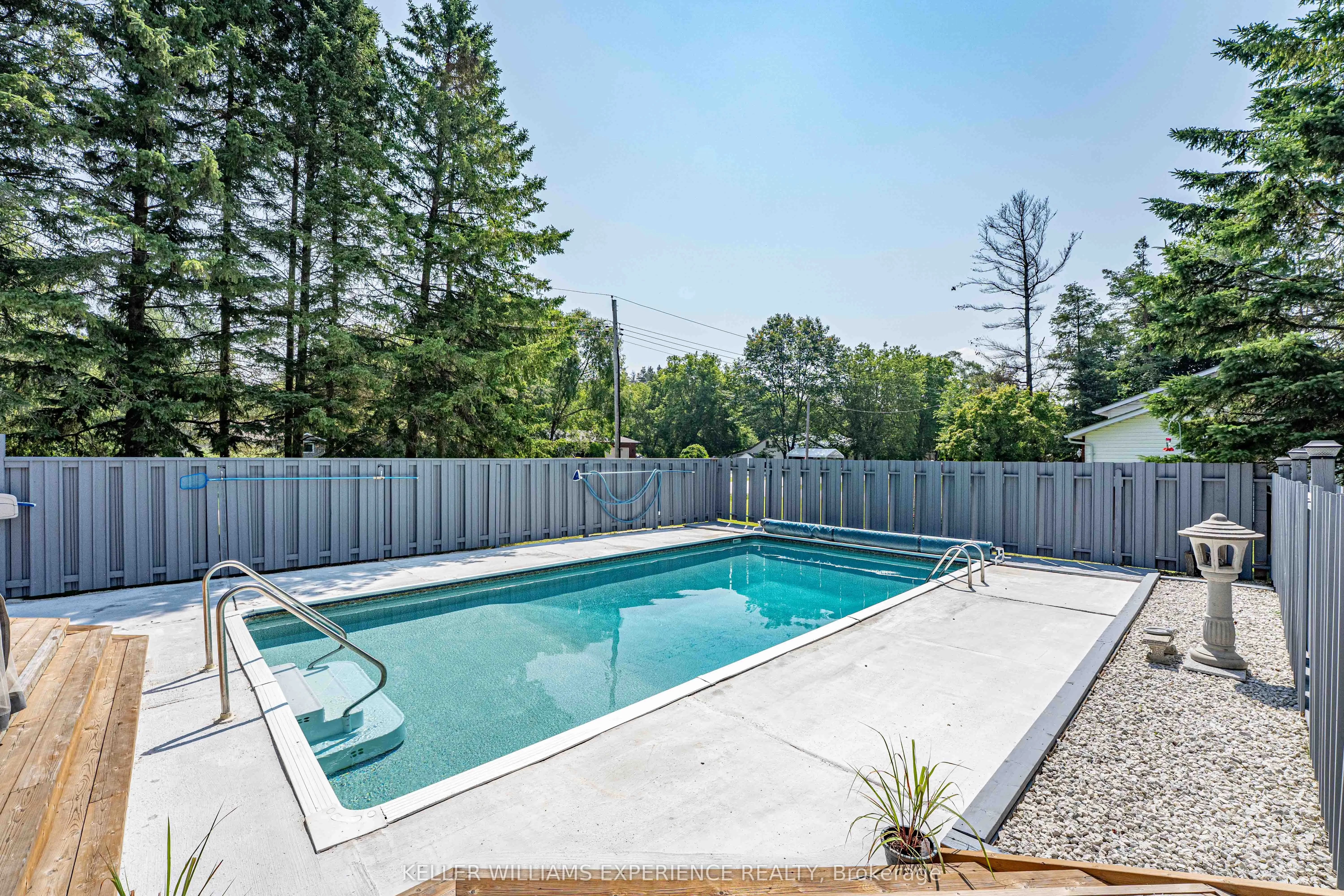 25 LAMERS Crescent