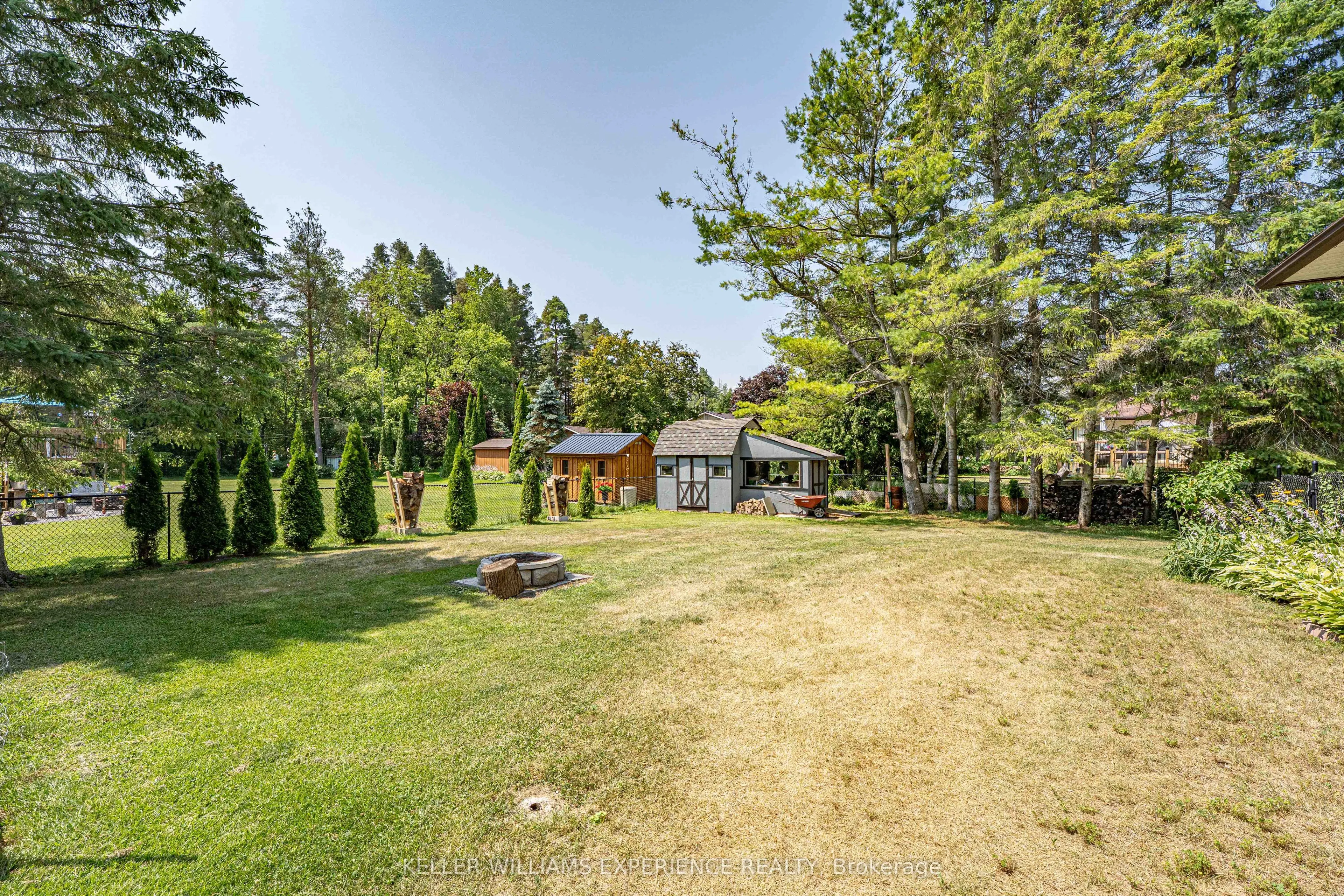 25 LAMERS Crescent