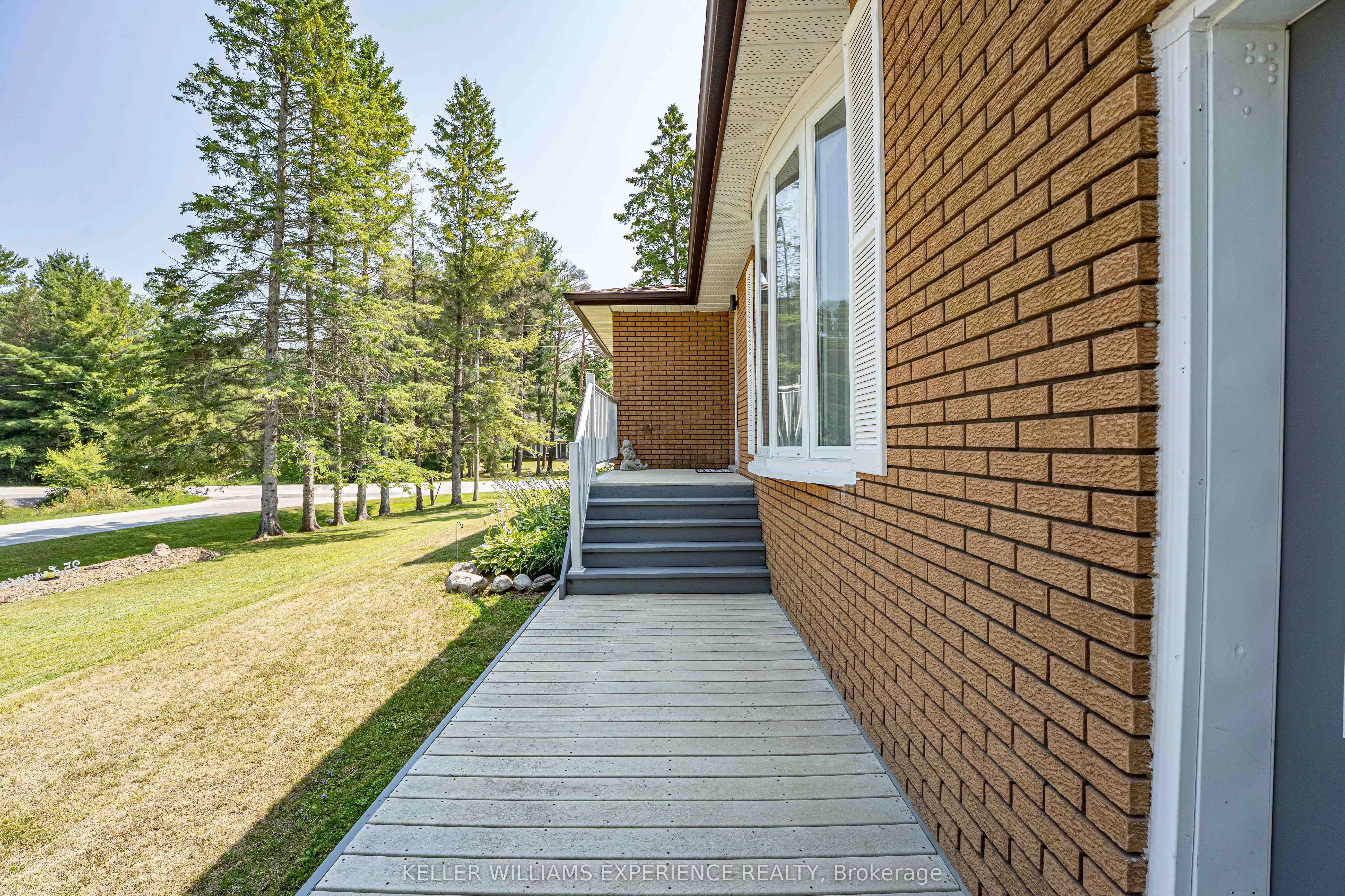 25 LAMERS Crescent
