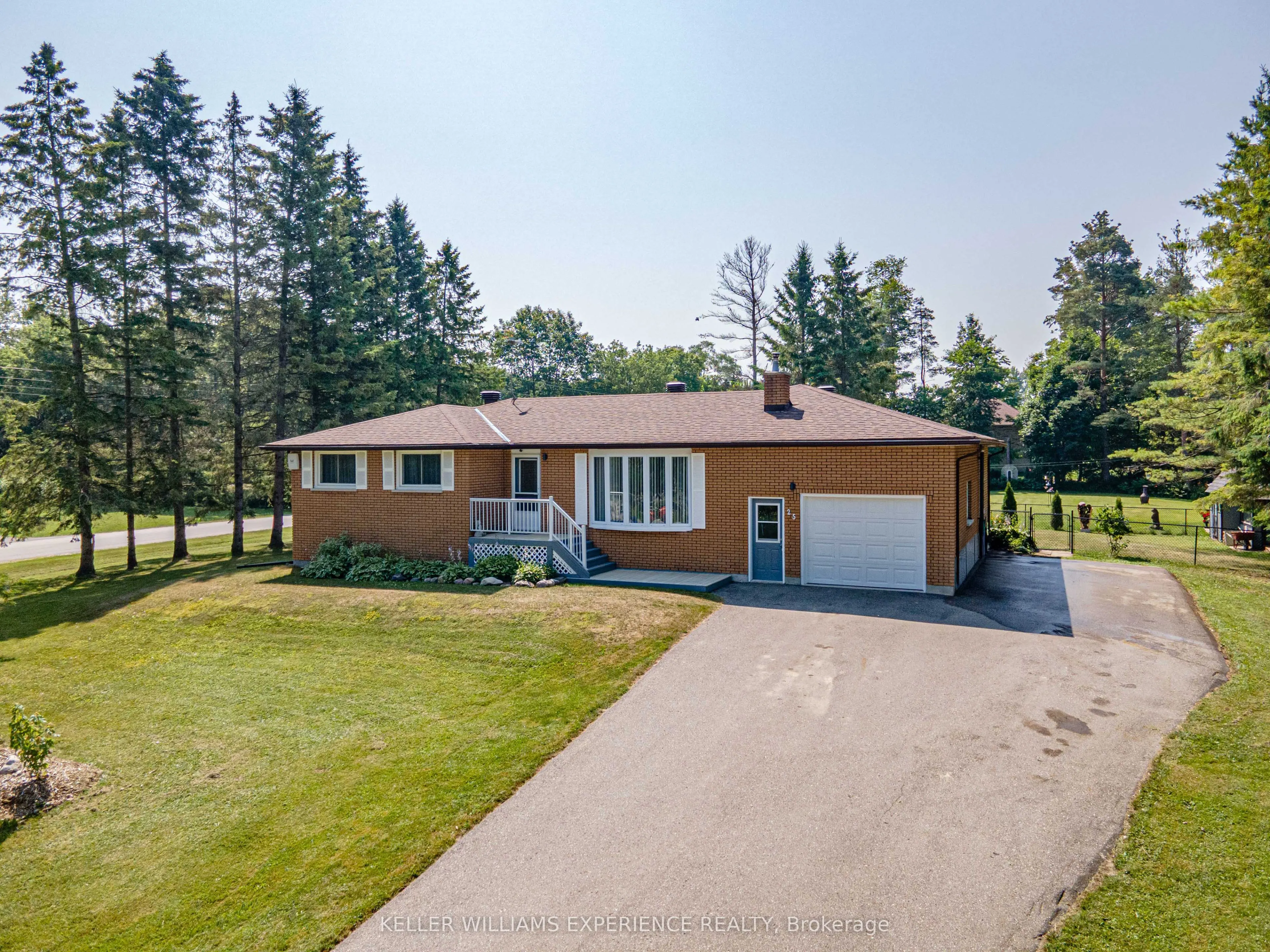 25 LAMERS Crescent