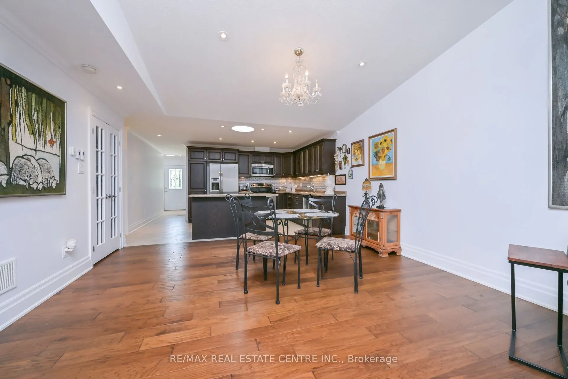 37 Garden Grove Crescent