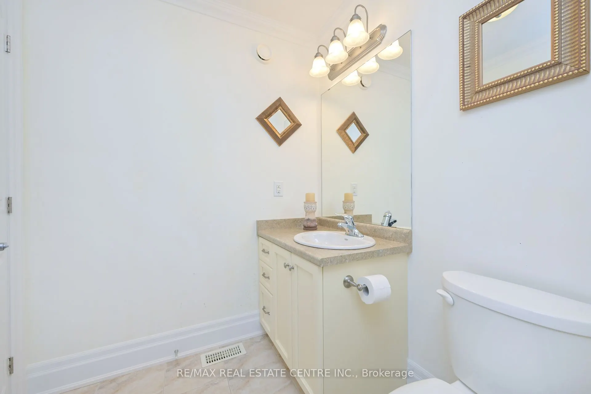 37 Garden Grove Crescent