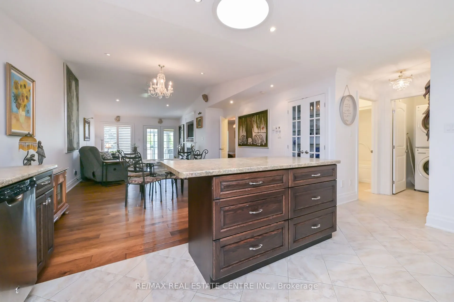 37 Garden Grove Crescent