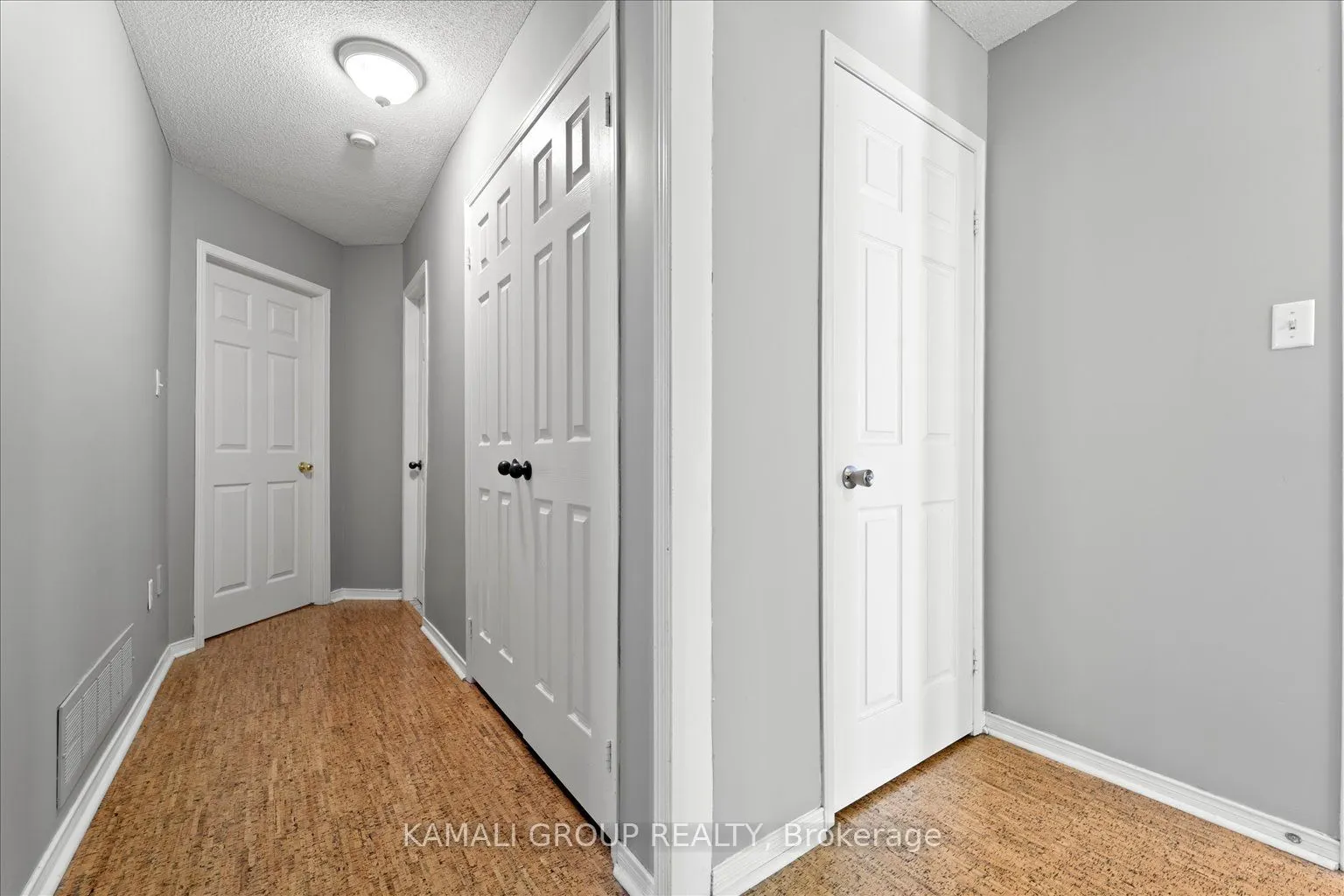 19 Widgeon Street, #Main