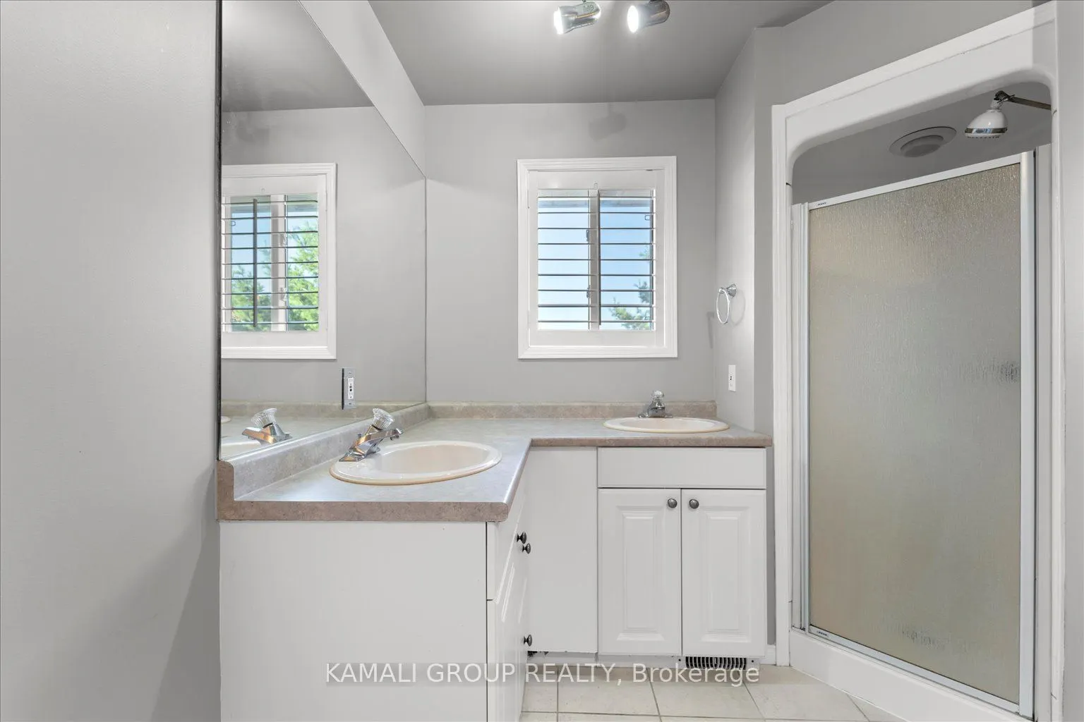 19 Widgeon Street, #Main