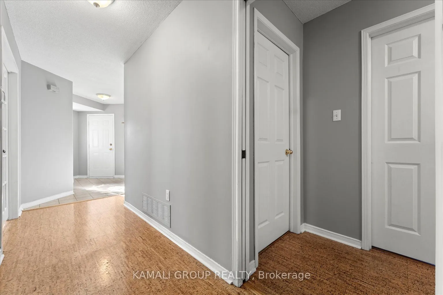 19 Widgeon Street, #Main